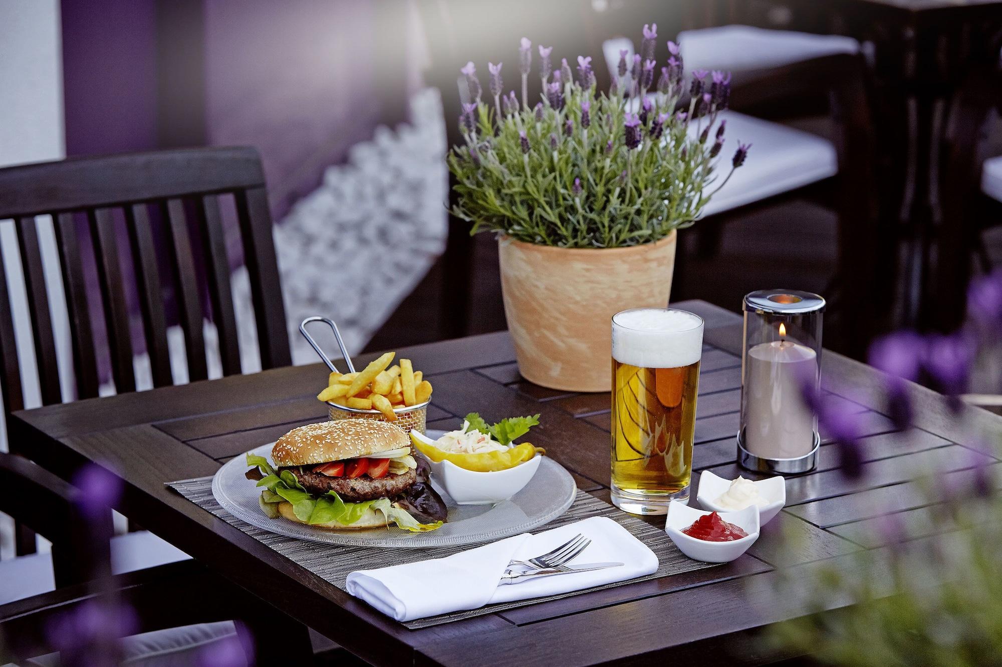 Restaurant Hotel Frankfurt Niederrad