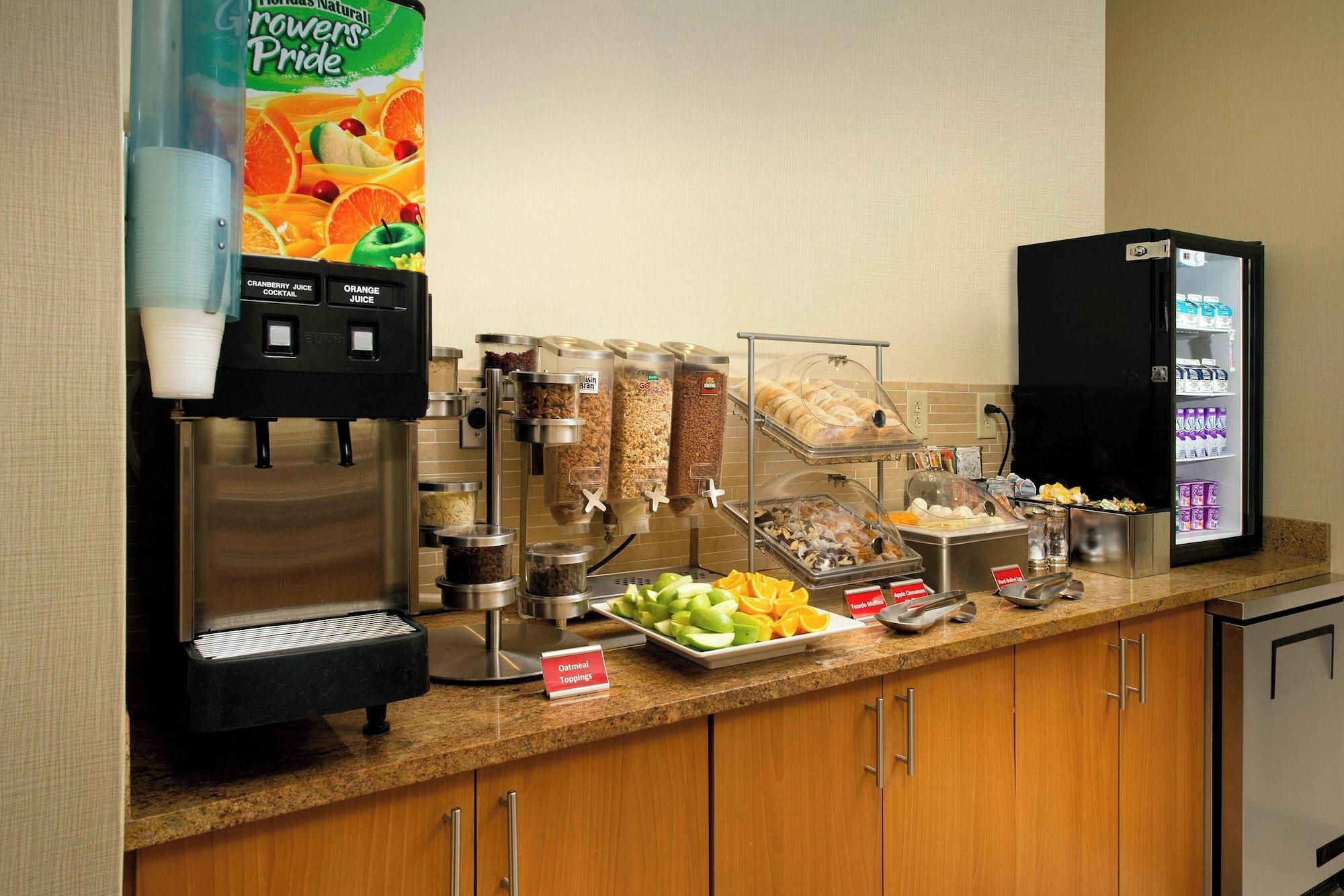 Restaurant TownePlace Suites by Marriott Lexington Park Patuxent River Naval Air Station