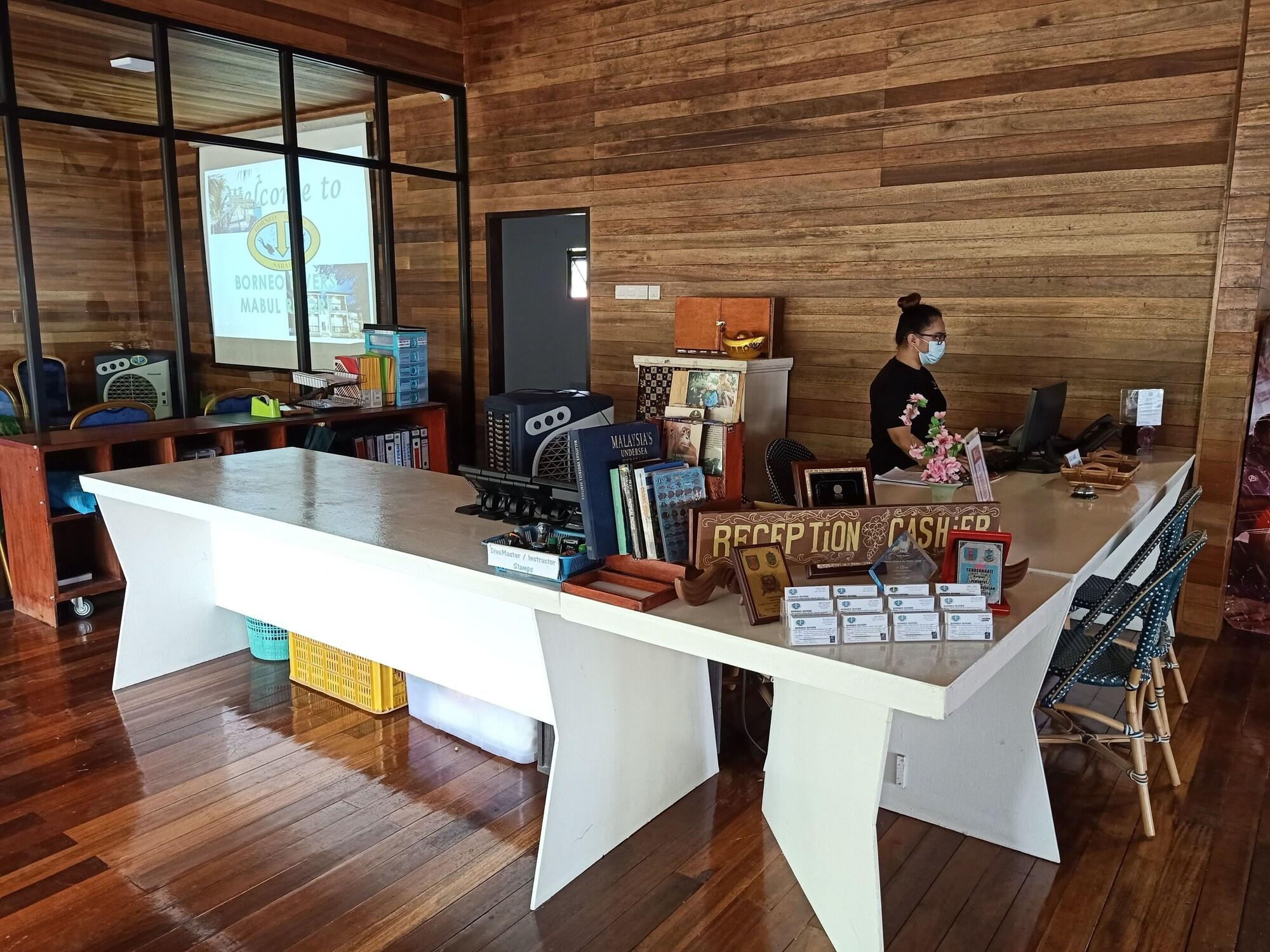 Vista Lobby Borneo Divers Mabul Resort