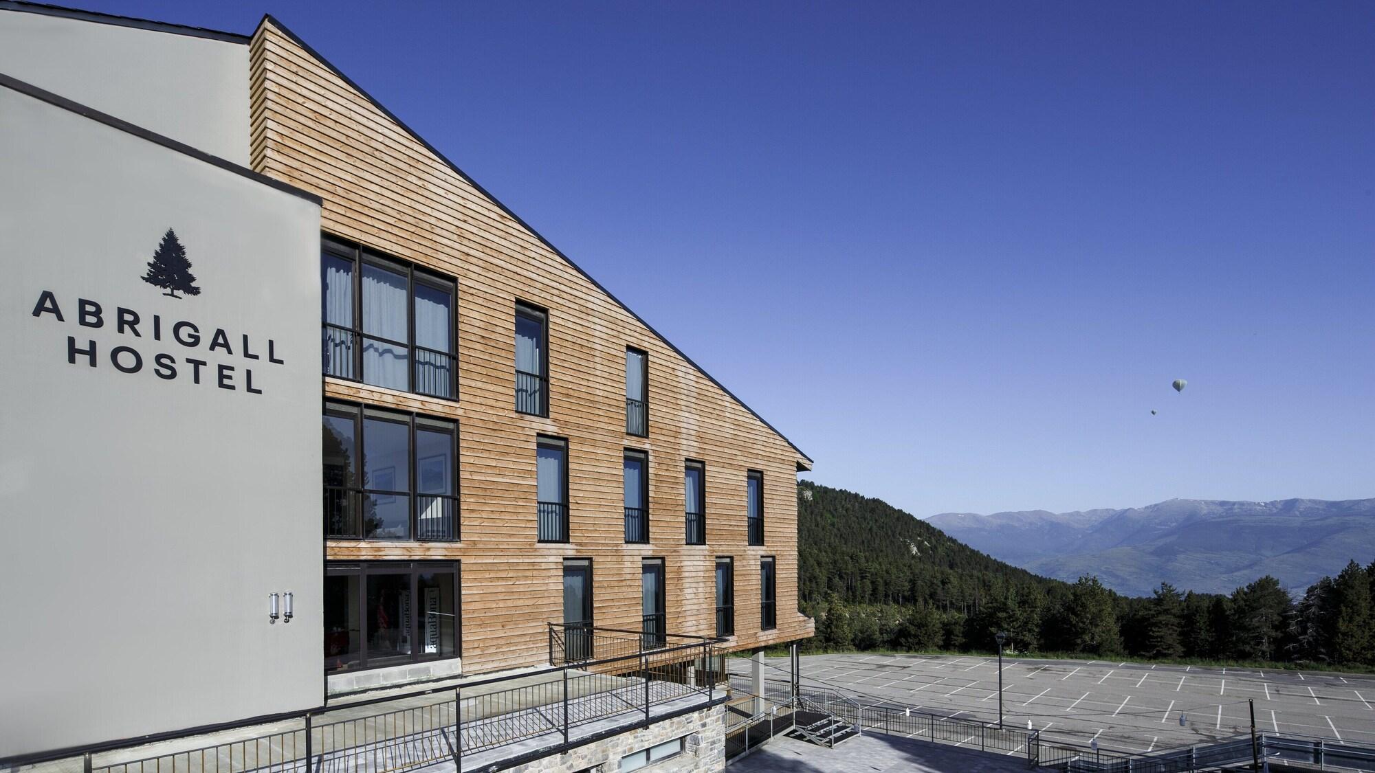 Varios Abrigall Hostel Masella