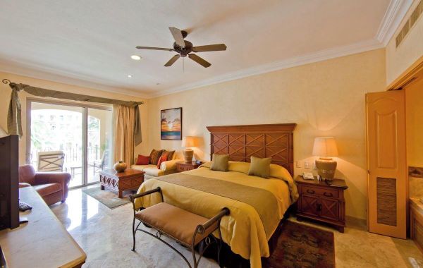 Unbelievable VIEWS! BradAndJoeyRentals at Villa La Estancia