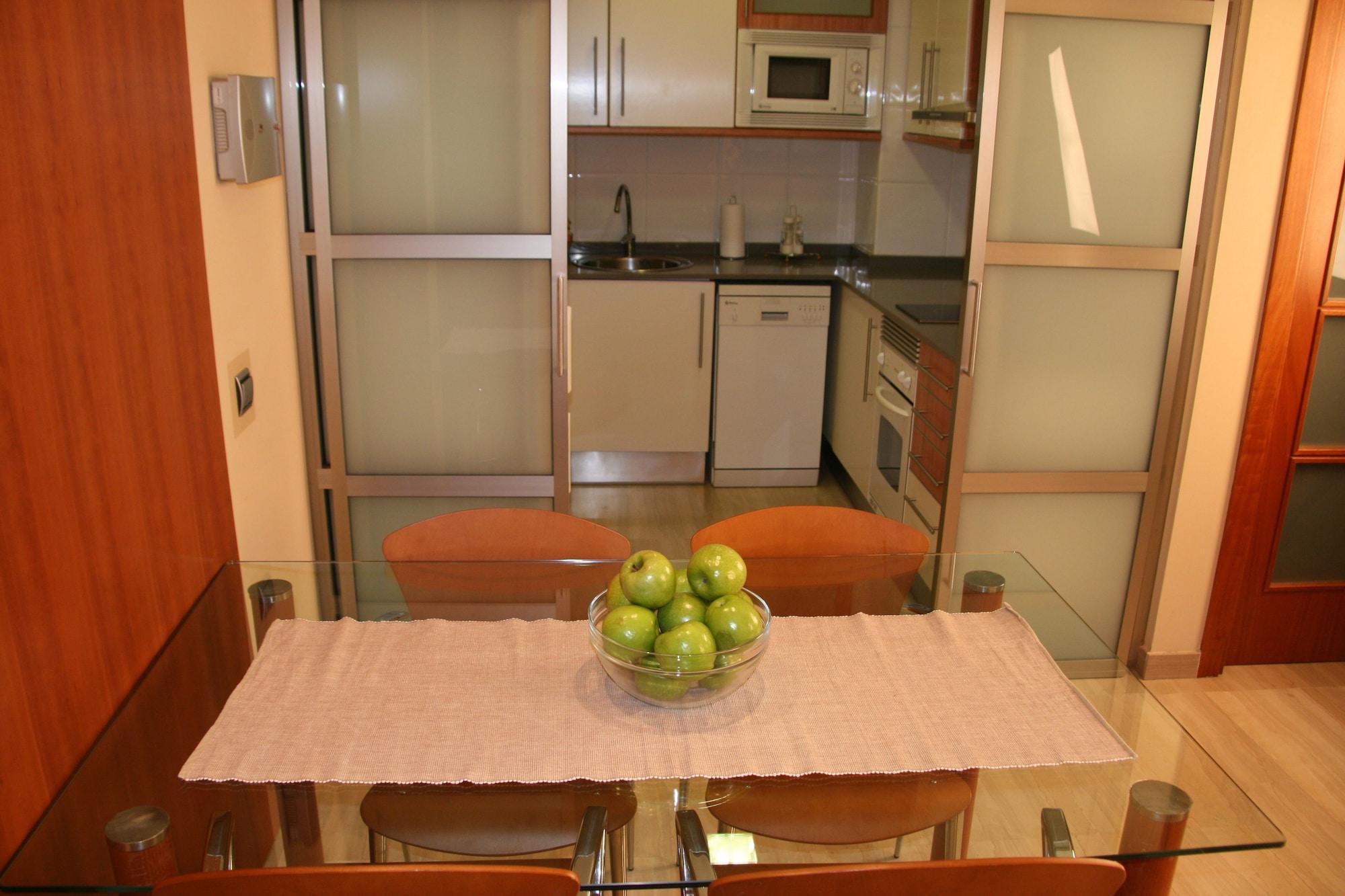 Equipamiento de Habitación Arago565
