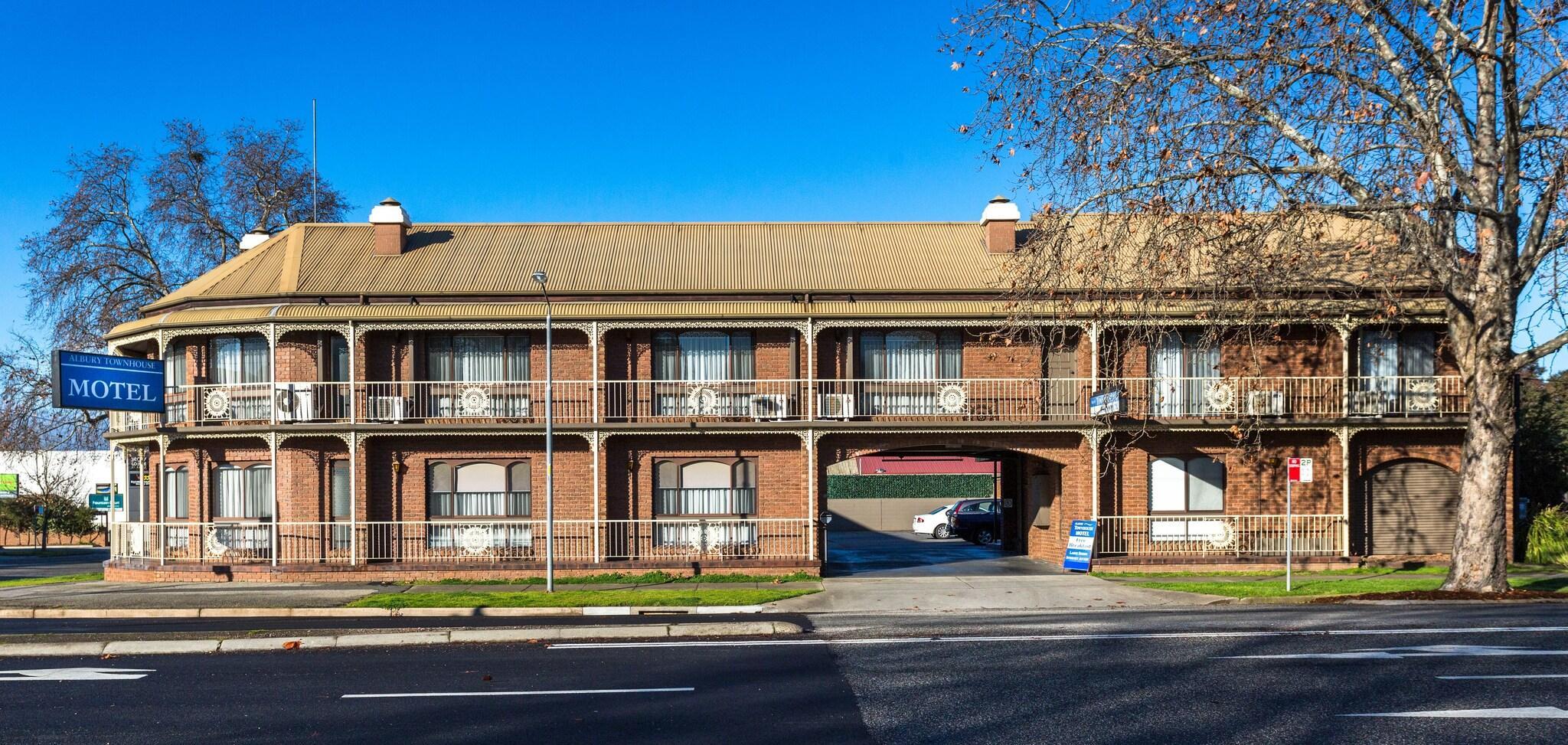 Varios Albury Townhouse Motel