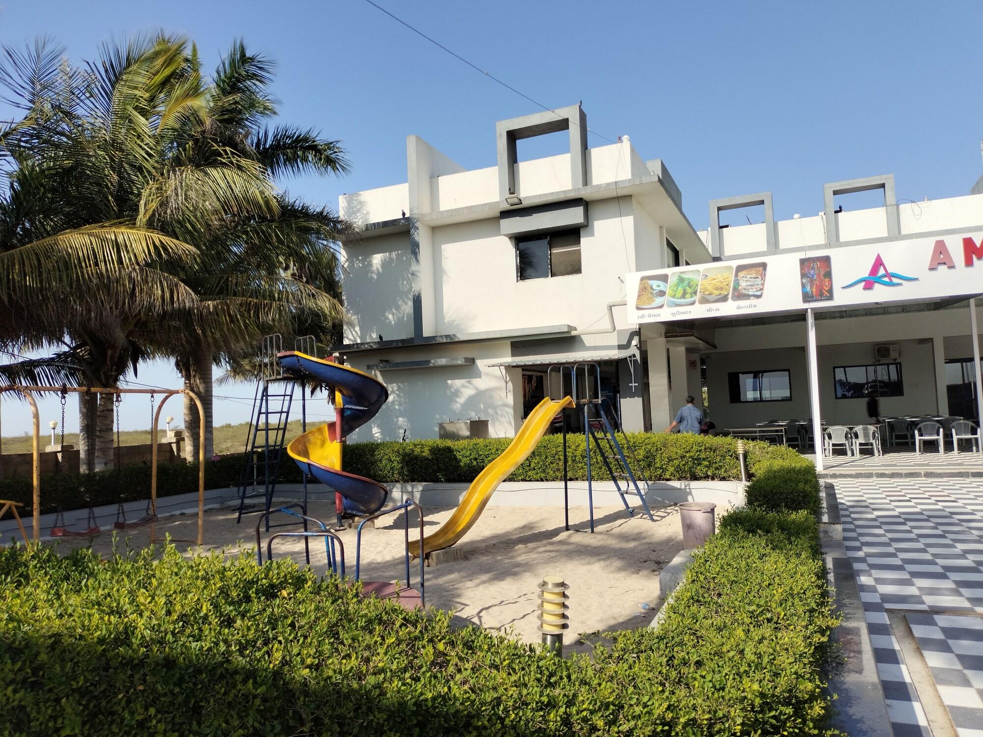 Vista Exterior Hotel Amidhara