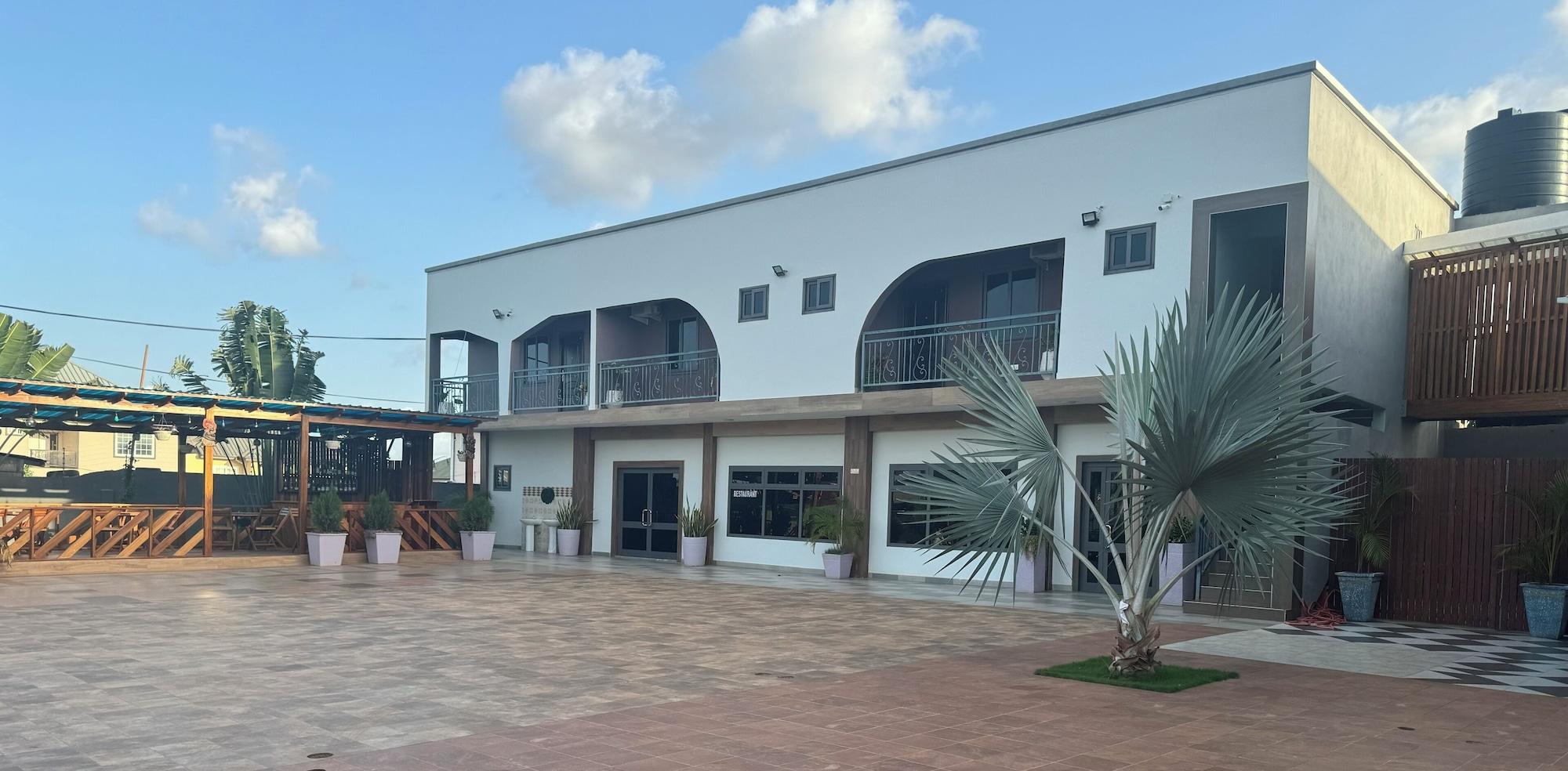 Vista Exterior Dafika Lodge