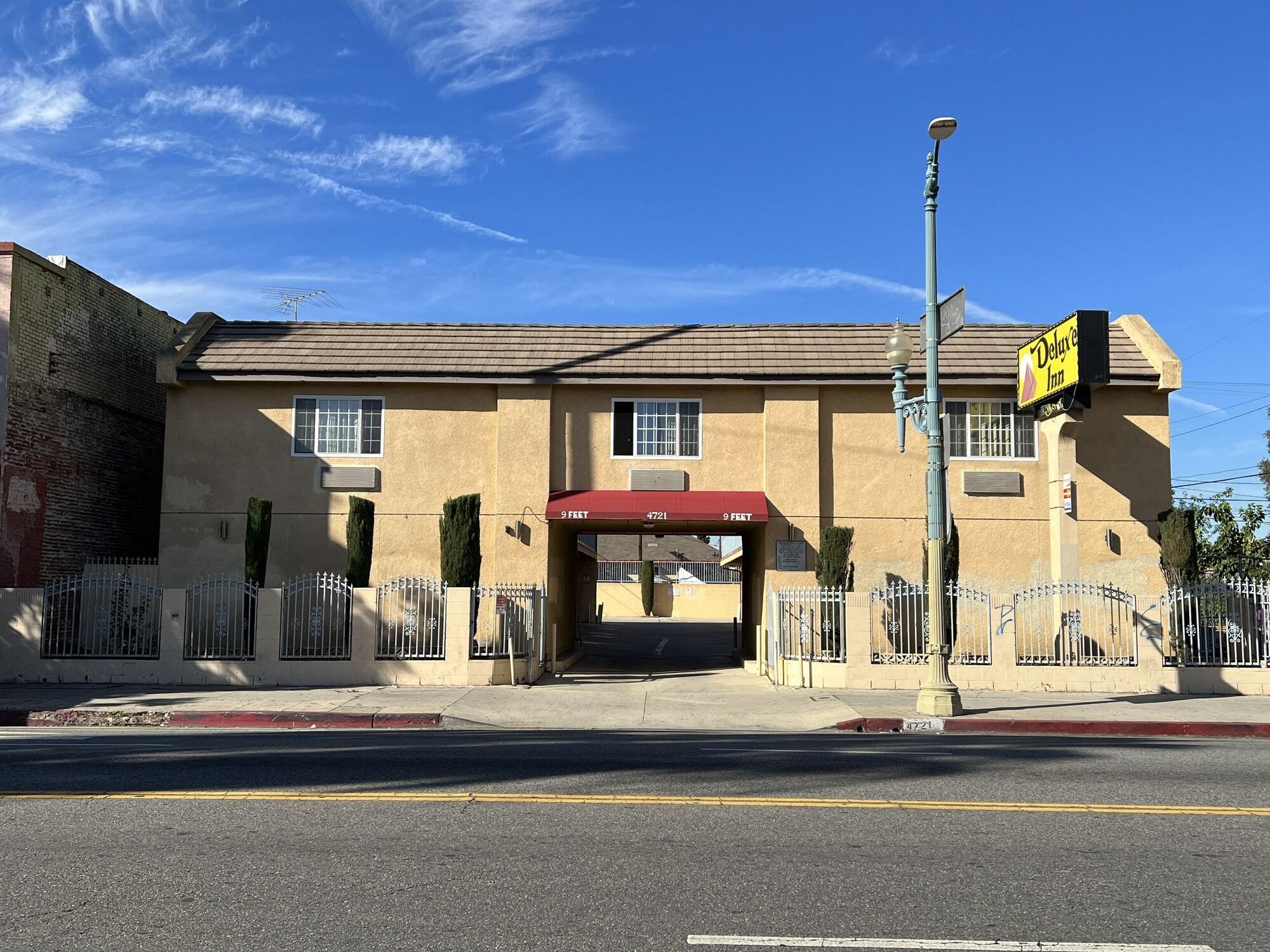 Vista Exterior Deluxe Inn LA