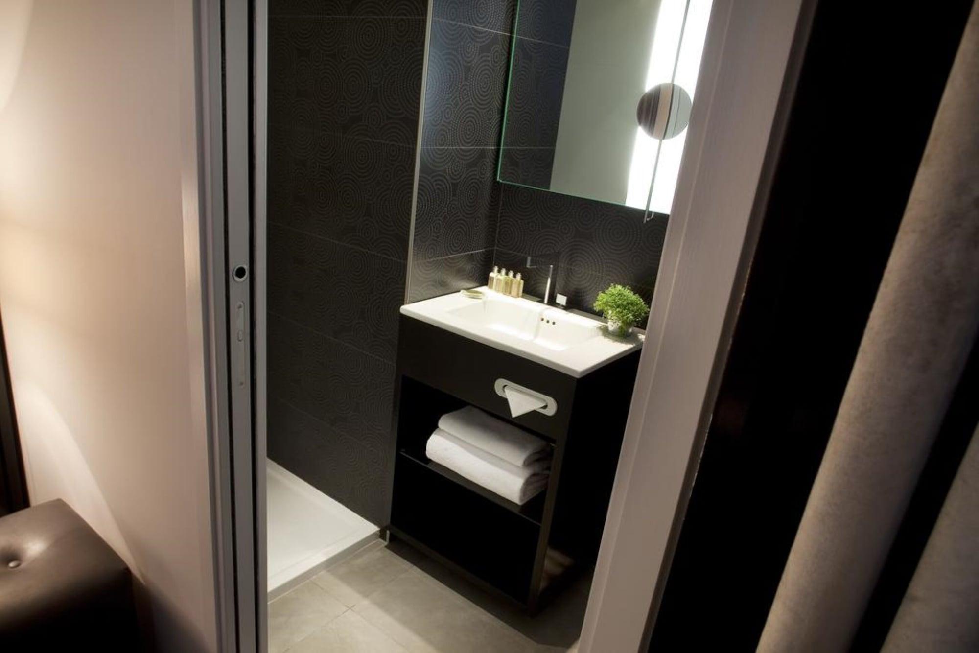 Equipamiento de Habitación Hôtel Caron le Marais