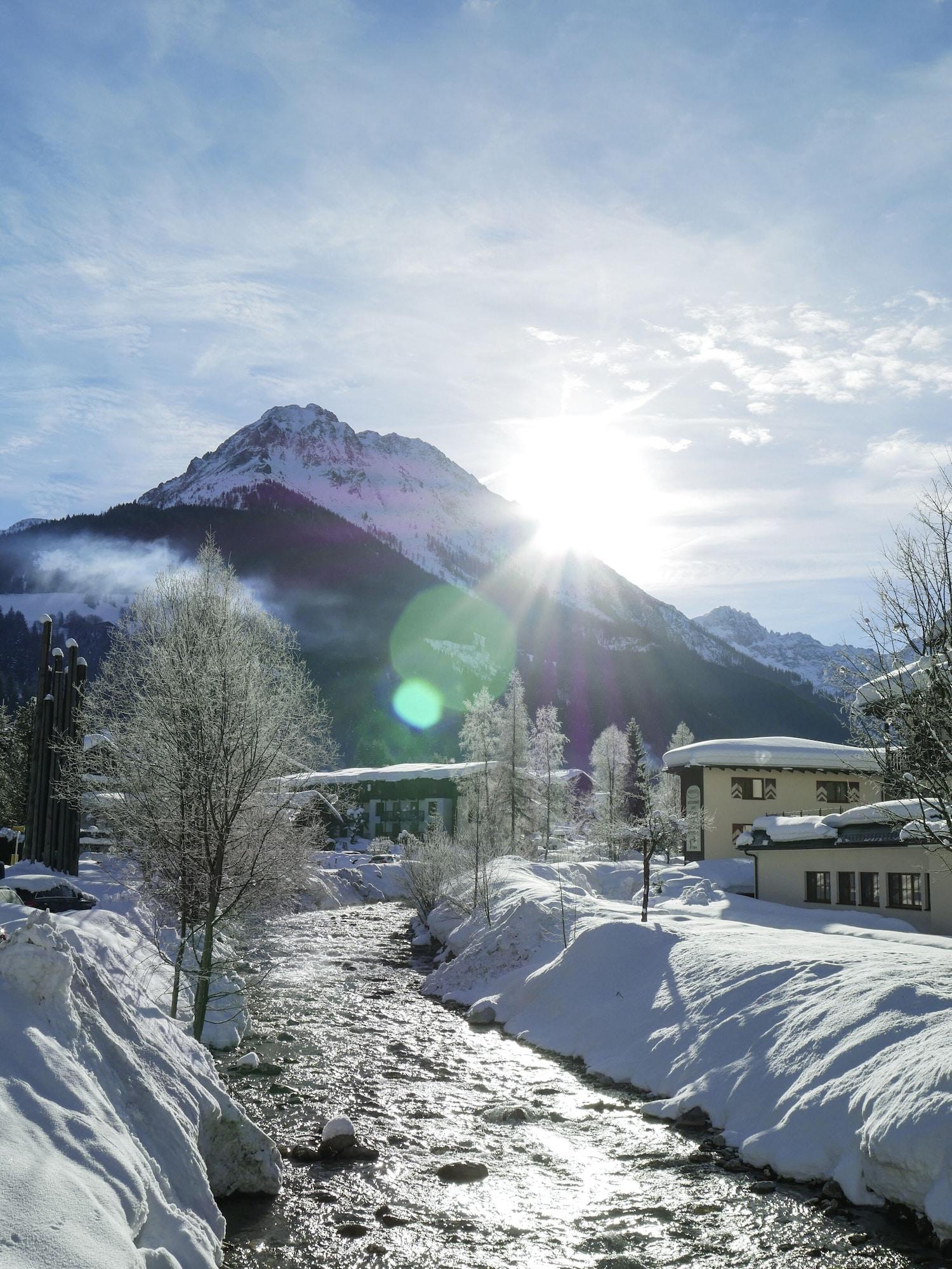 Vista Exterior ROBINSON AMADE