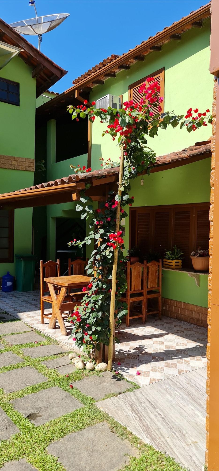 Bar/Salón Pousada Flor de Paraty