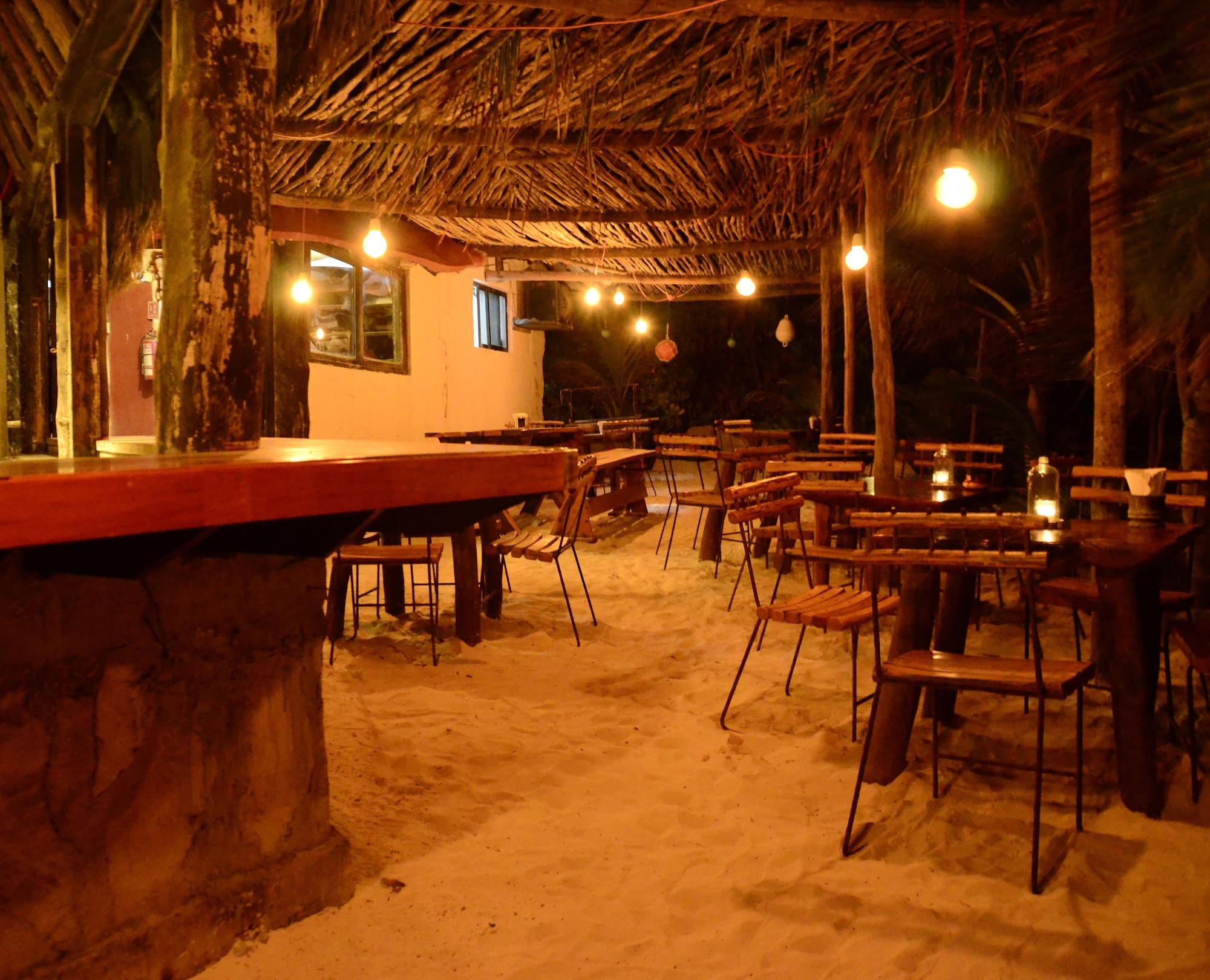 Bar/Salón HOTEL POCNA