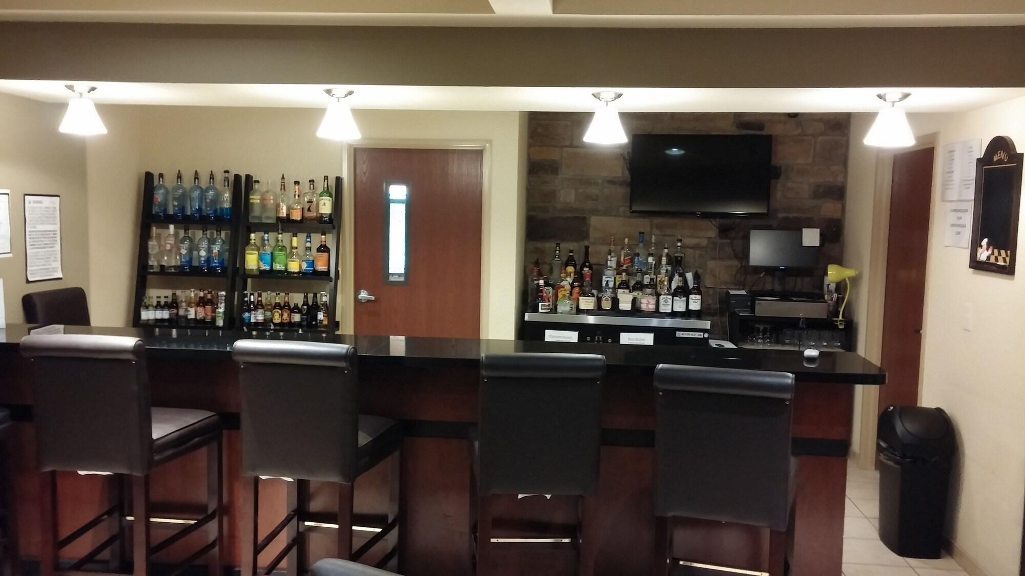 Bar/Salón Cobblestone Inn & Suites - Holyoke