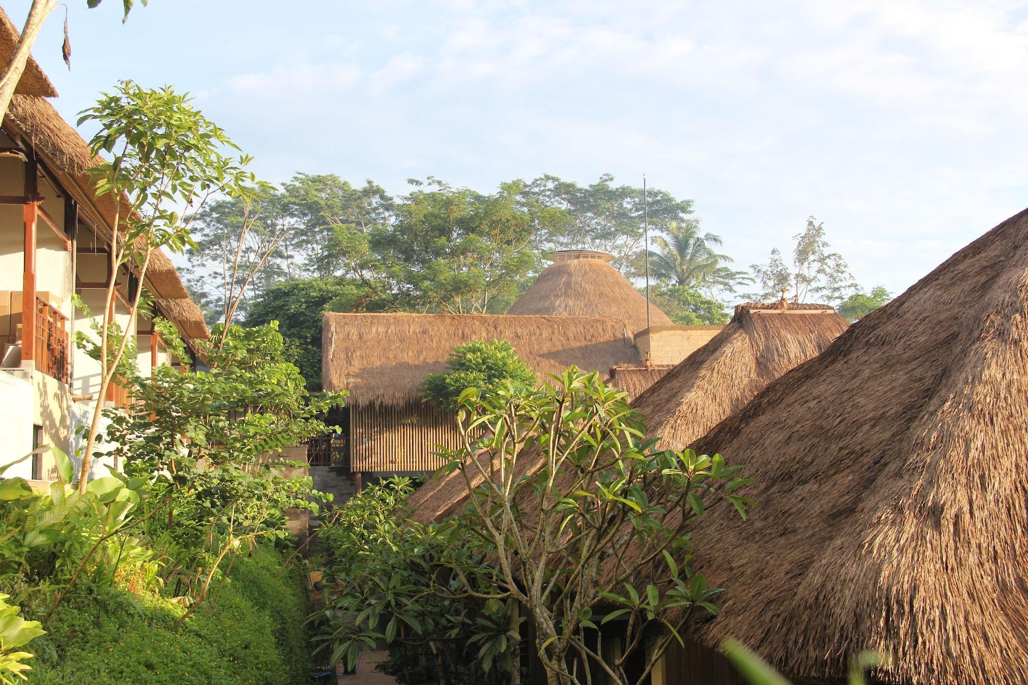 Vista Exterior Tejaprana Resort & Spa