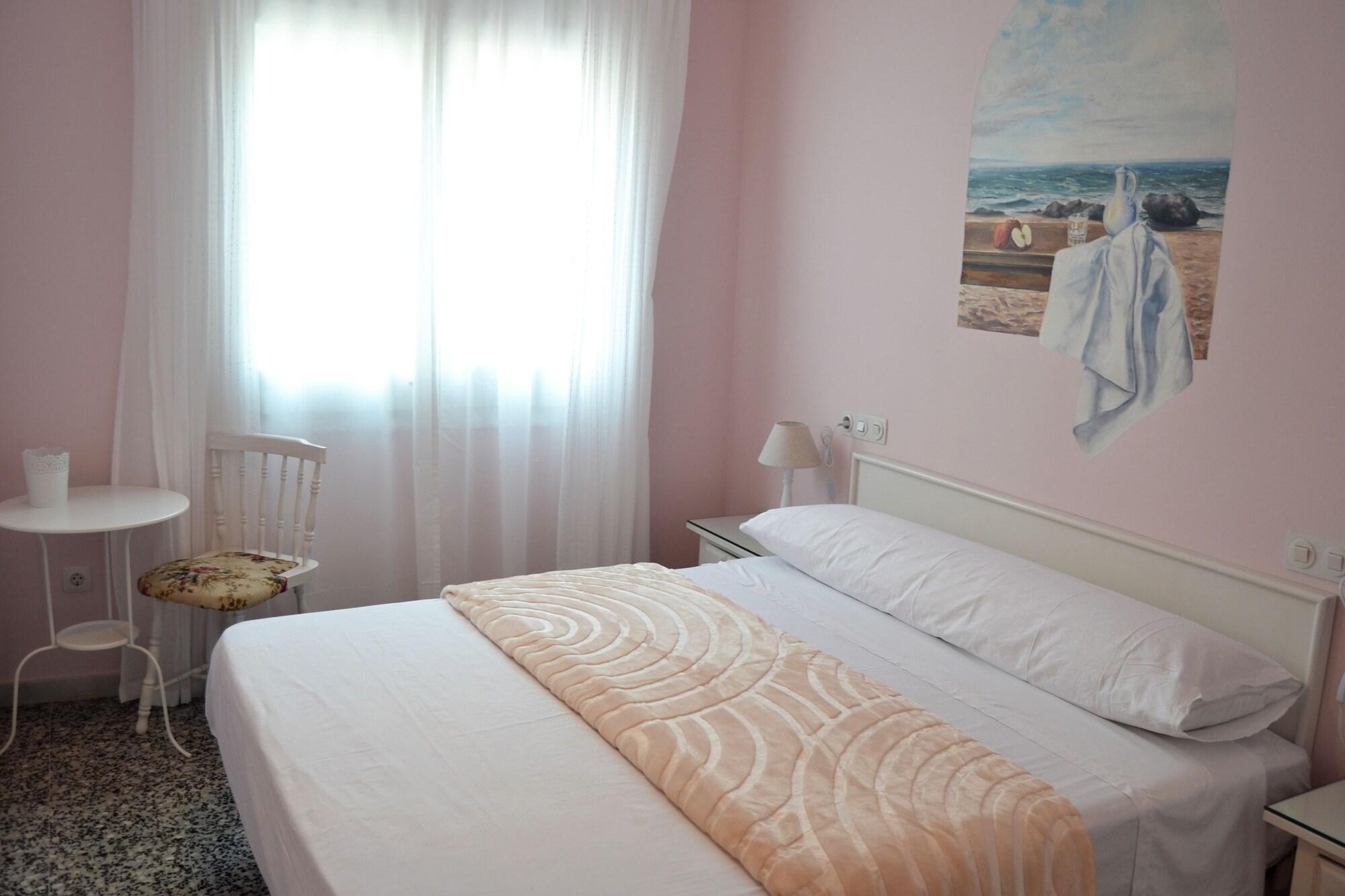 Varios Hostal Isabel II