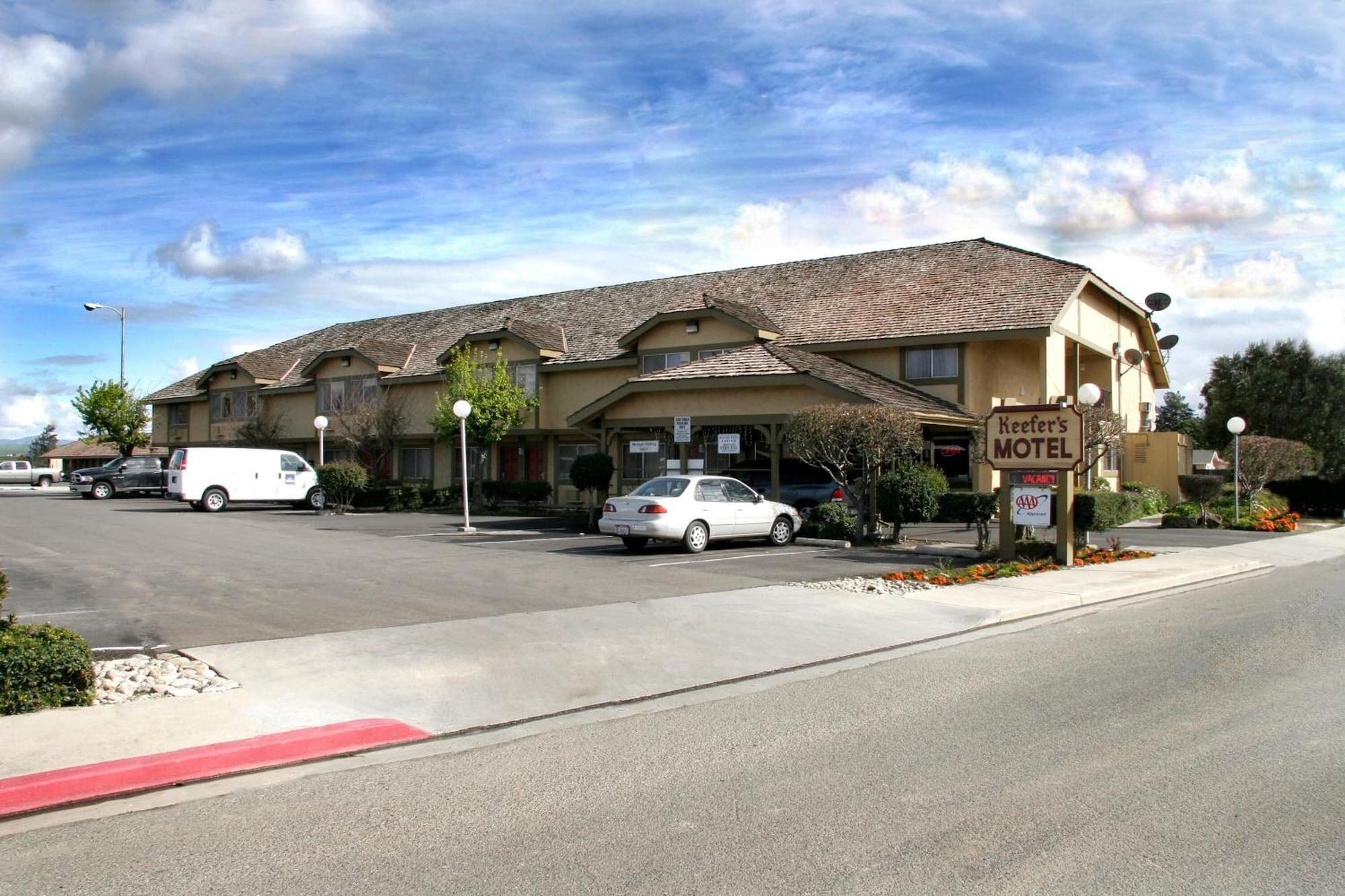 Vista Exterior Keefer's Inn