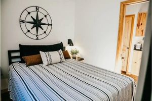 Alquiler Vacacional - 2 cabins across from each other and a shared pool!
