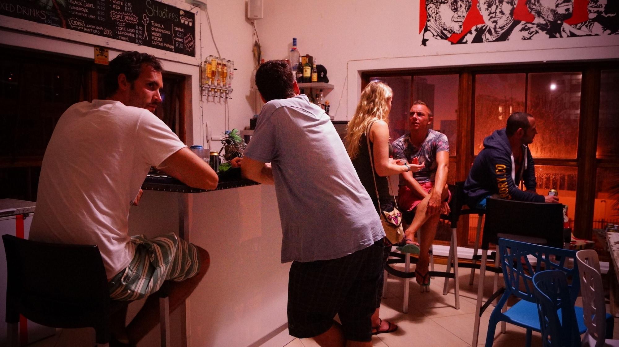 Bar/Salón Atlantic Point Backpackers