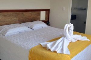 Alojamiento - Hotel Escarpas do Lago