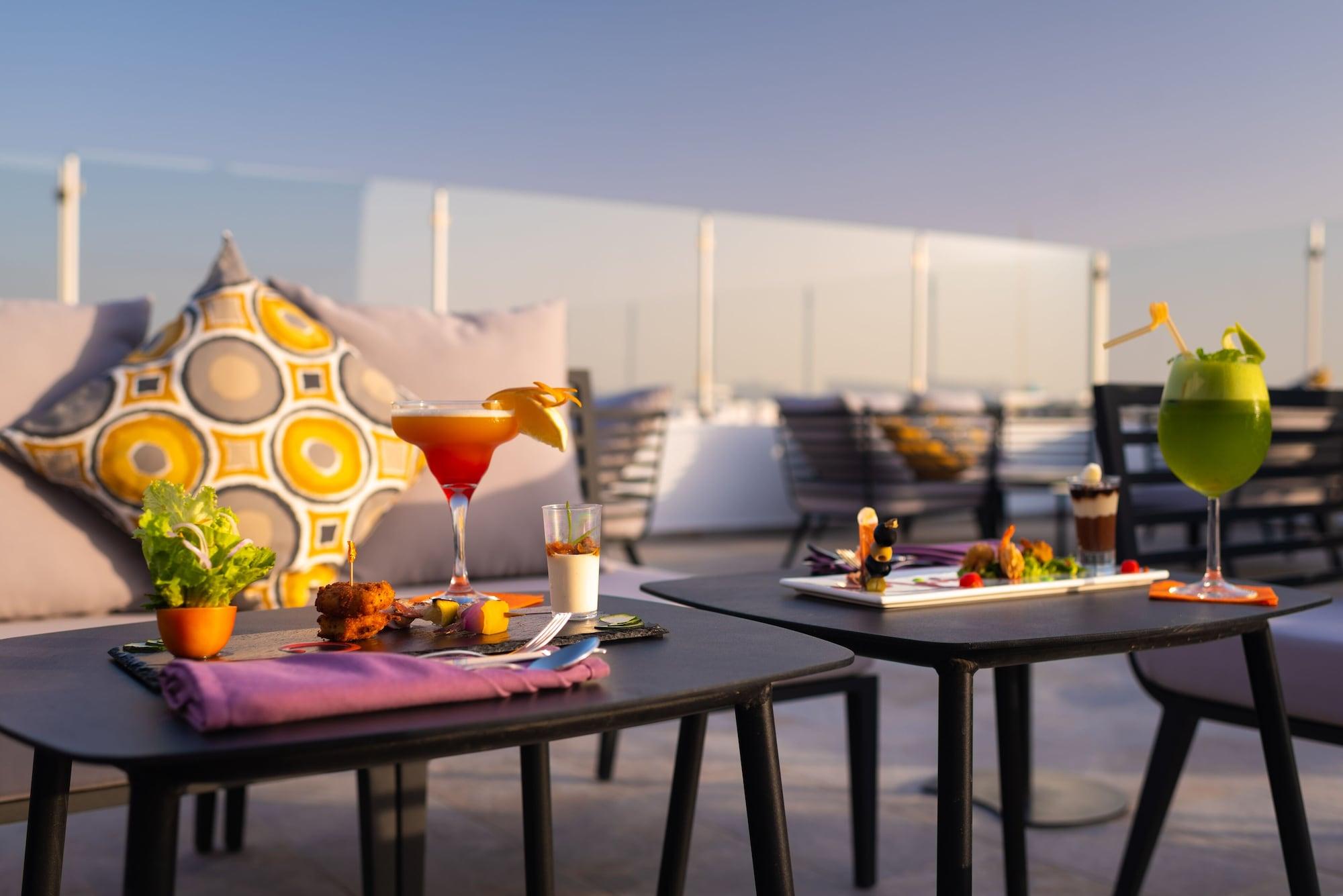 Bar/Salón Hotel L'adresse