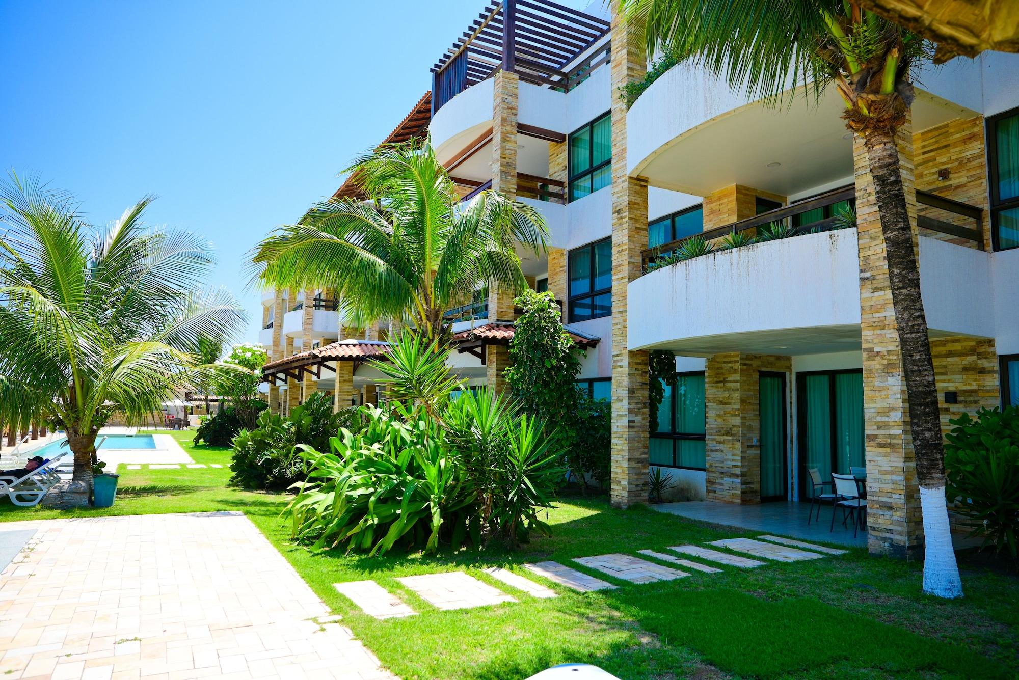Vista Exterior Waterfront Apart Hotel