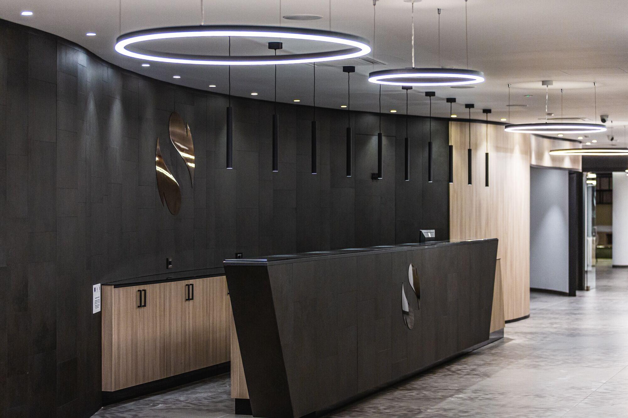 Vista Lobby Salina Hotel