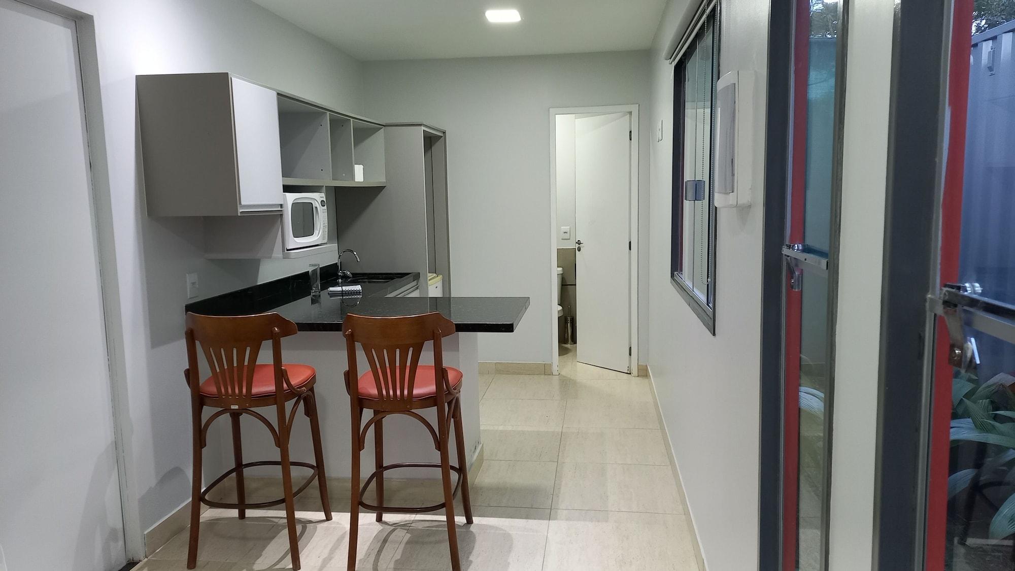 Equipamiento de Habitación AAA interprise