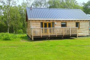 Alquiler Vacacional - Onida Cabin - Log cabin with hot tub in stunning location close to loch shore