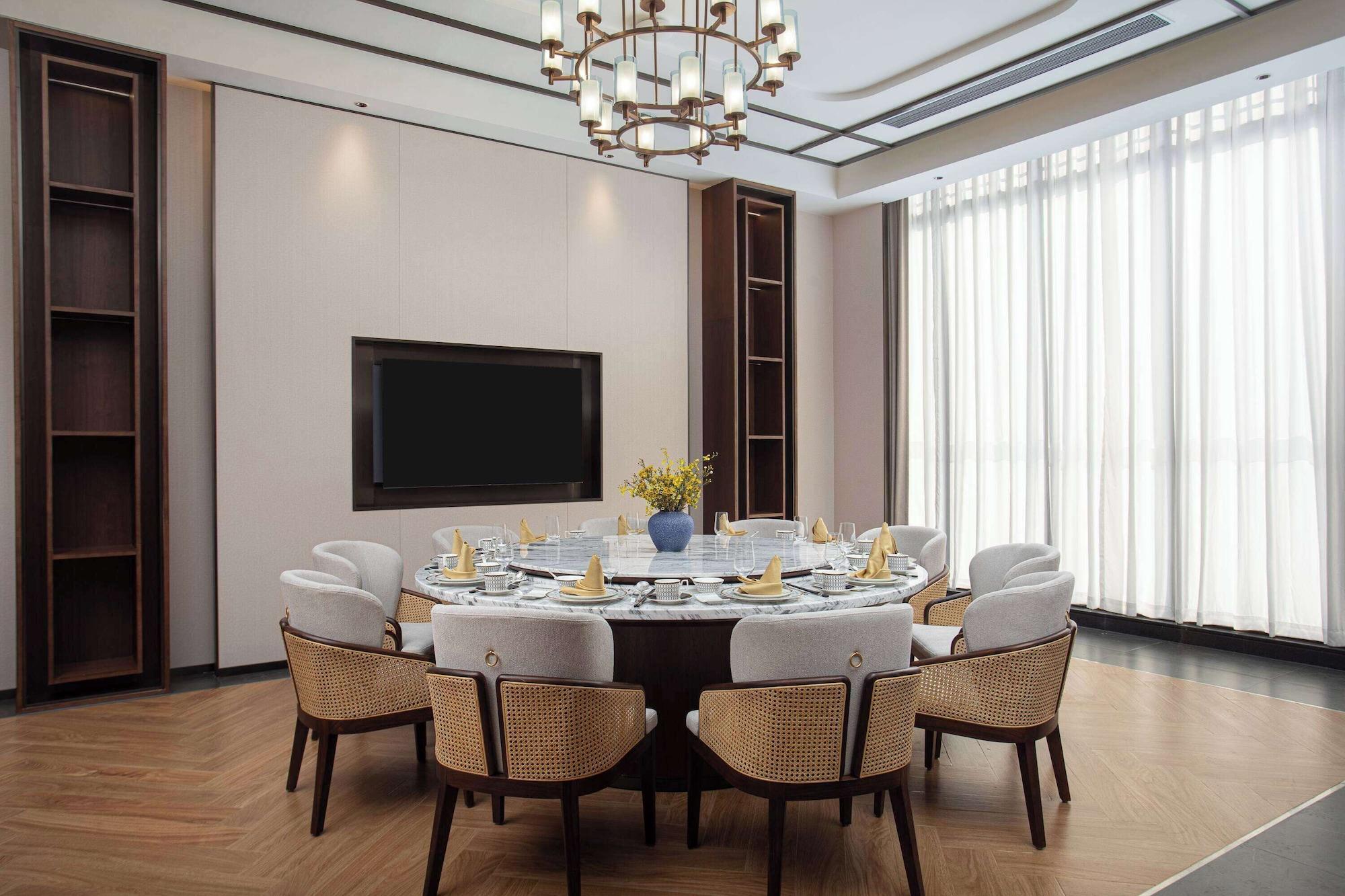 Restaurant Wingate BY Wyndham Yunfu Xinxing