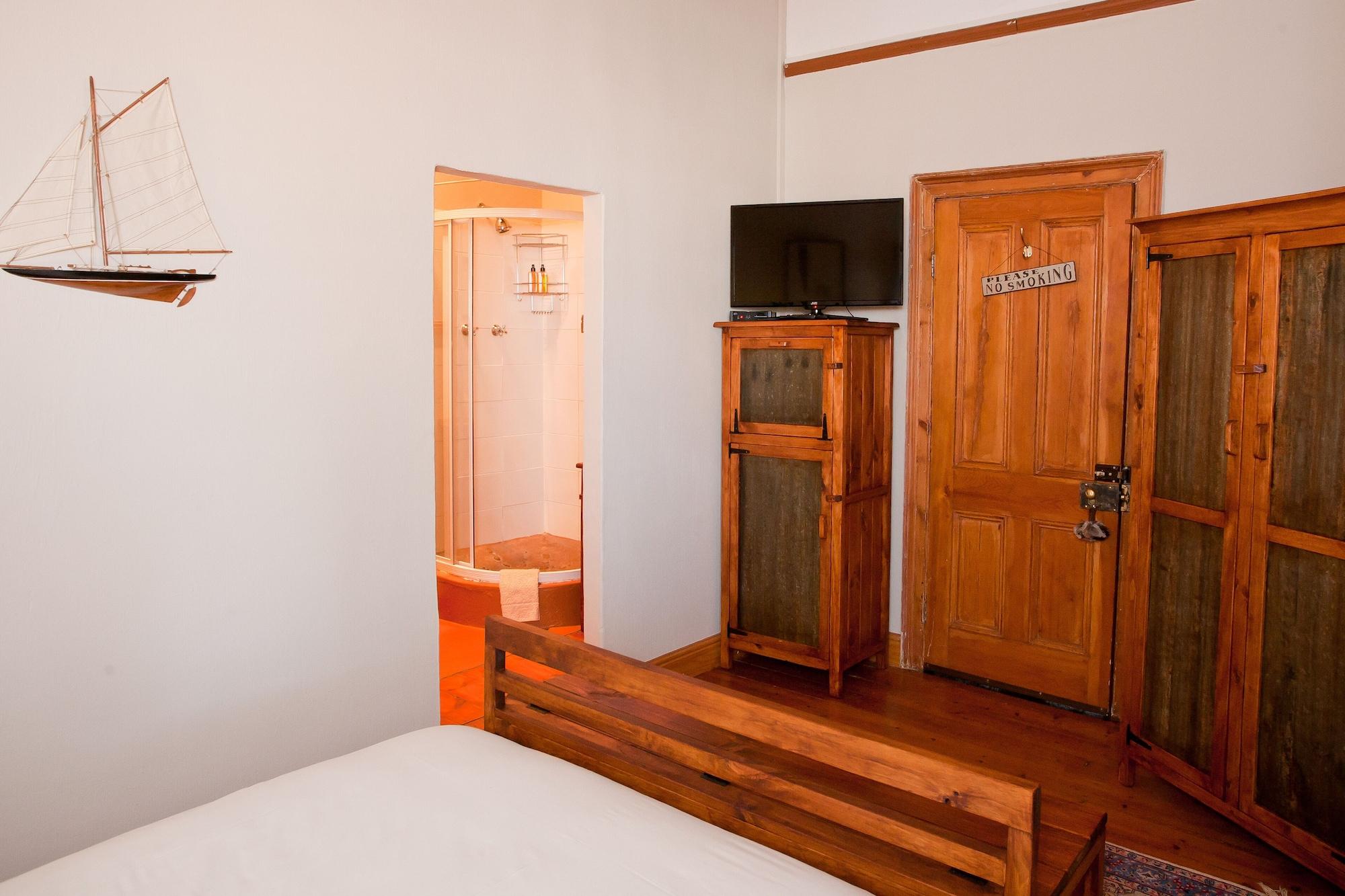 Varios Oakdene Guest House