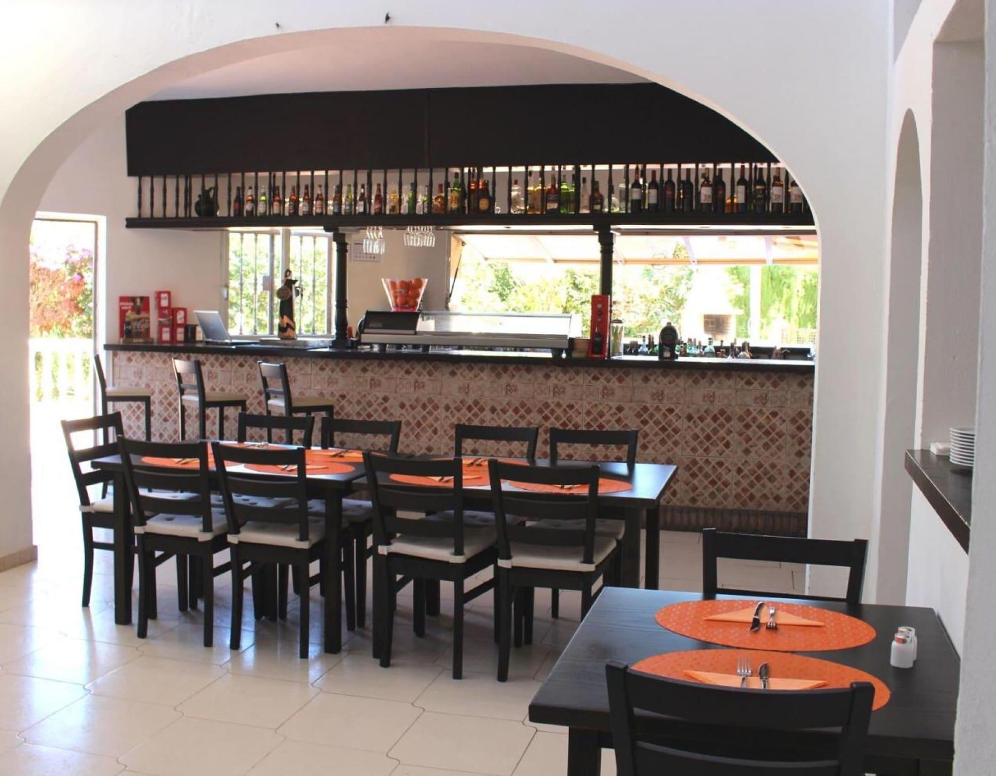 Restaurant Apartment Club Playa Flores