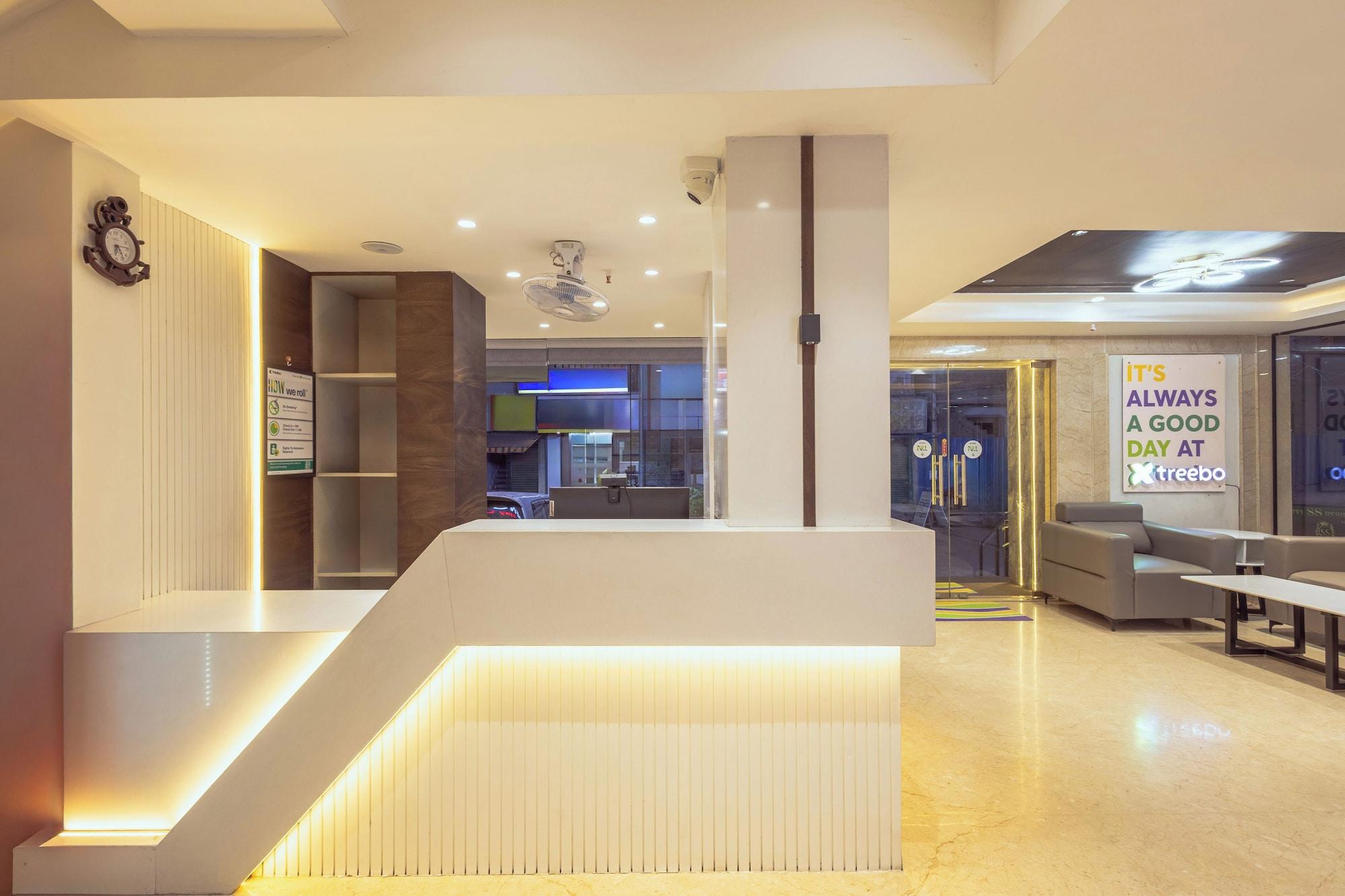 Vista Lobby Treebo SS Residency Gandhi Nagar