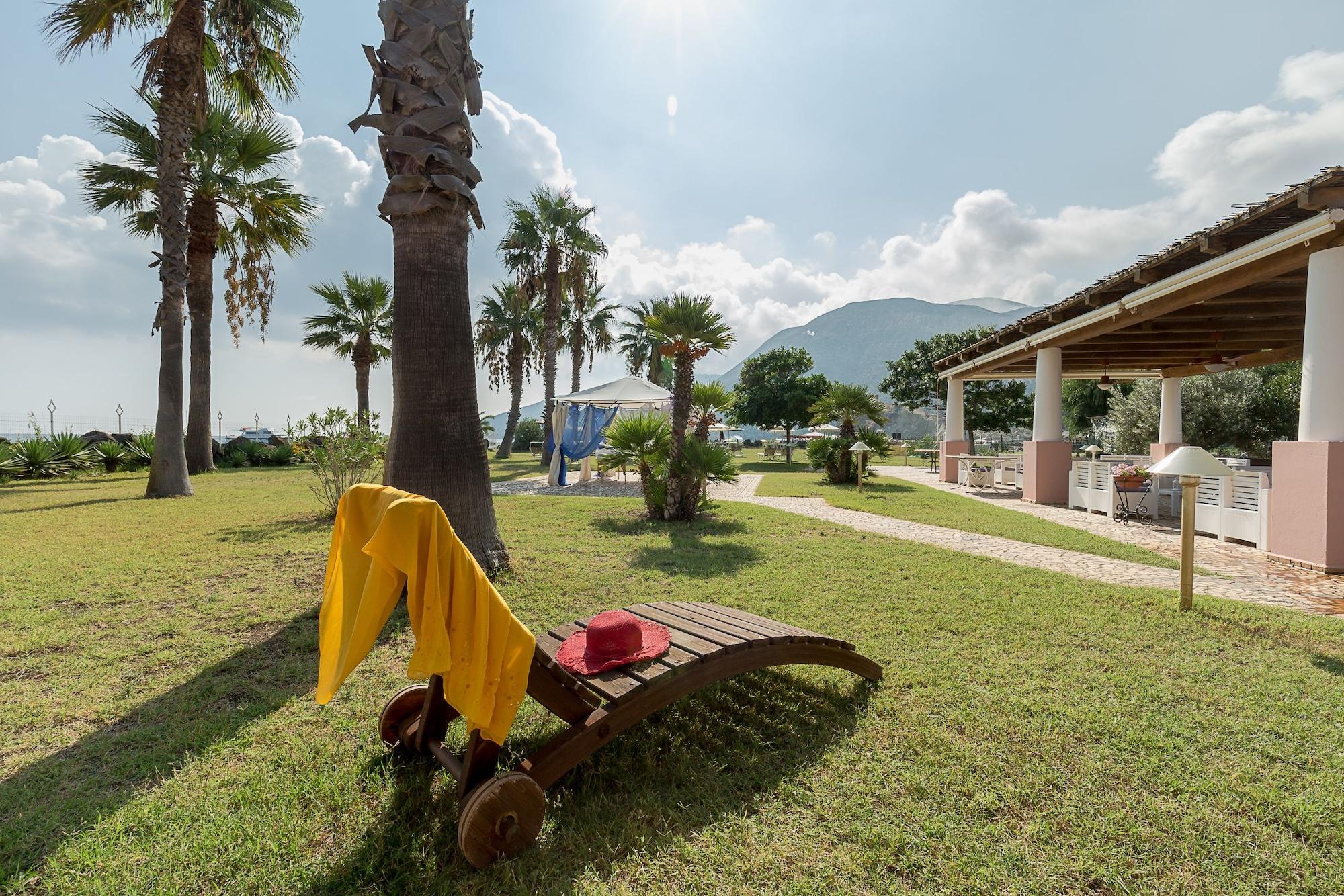 Vista Exterior Hotel Eros