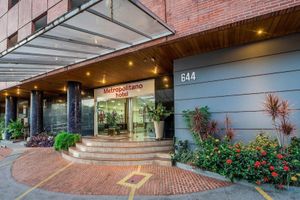 Alojamiento - Metropolitano Restaurante