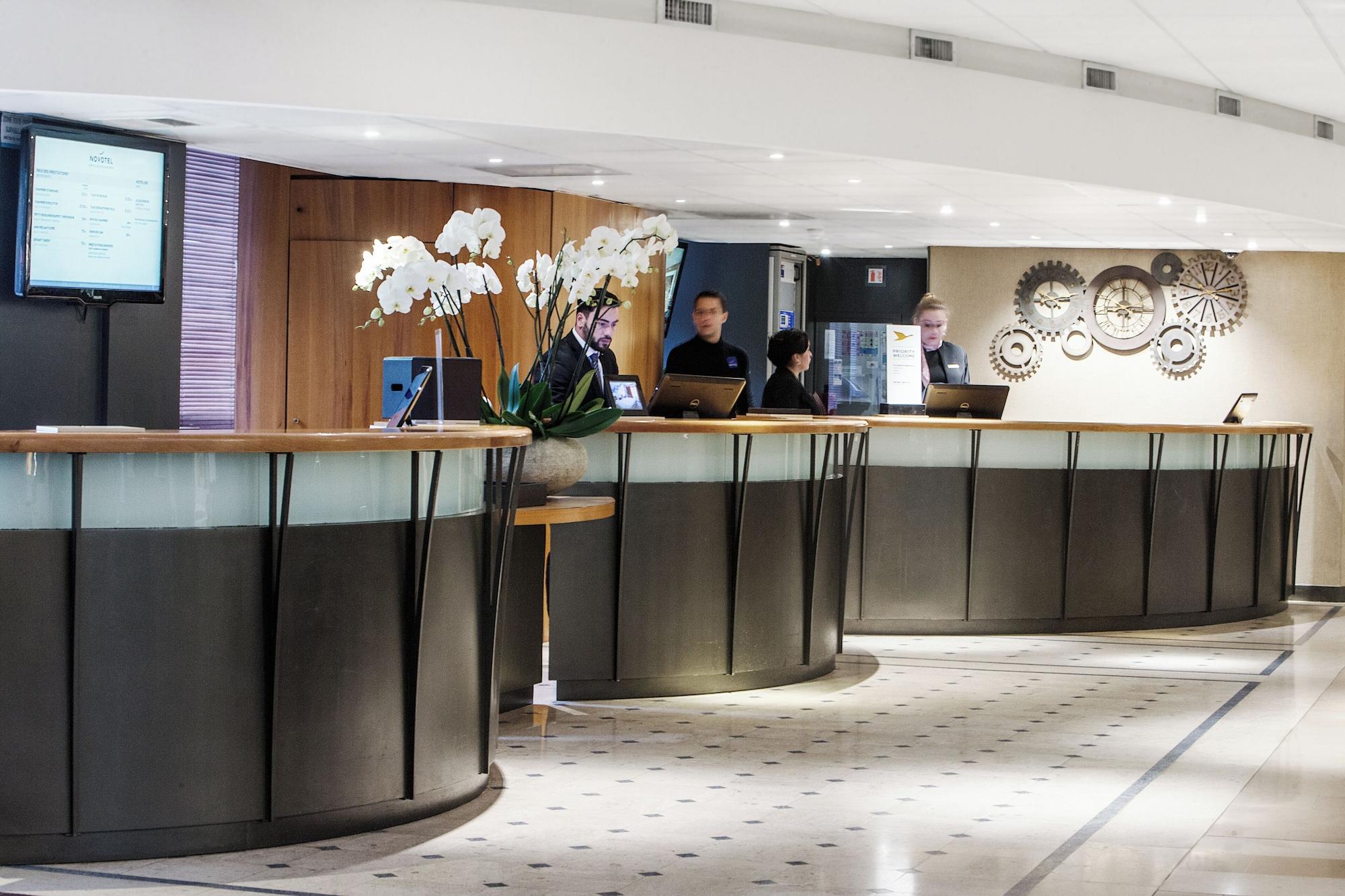 Vista Lobby Novotel Paris Les Halles