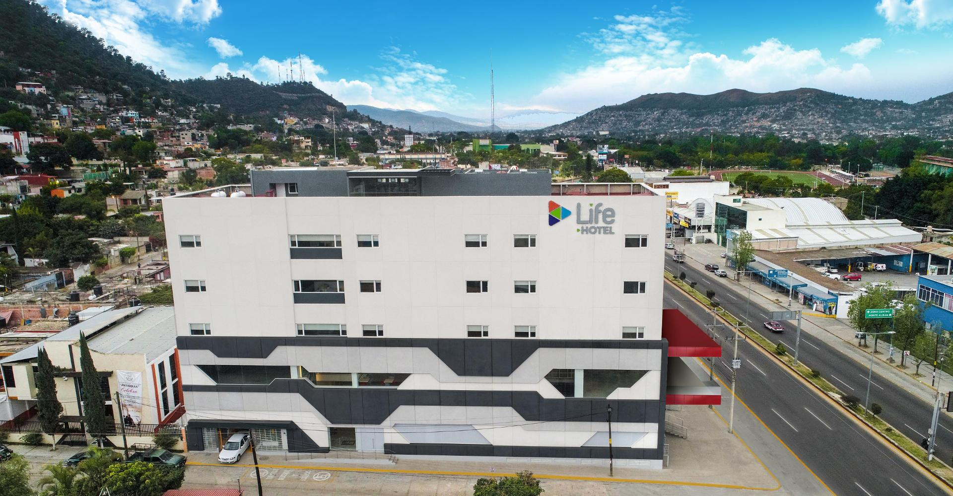 Vista Exterior Life Hotel