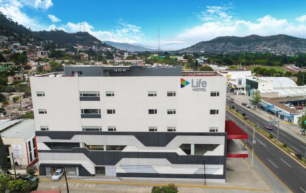 Life Hotel