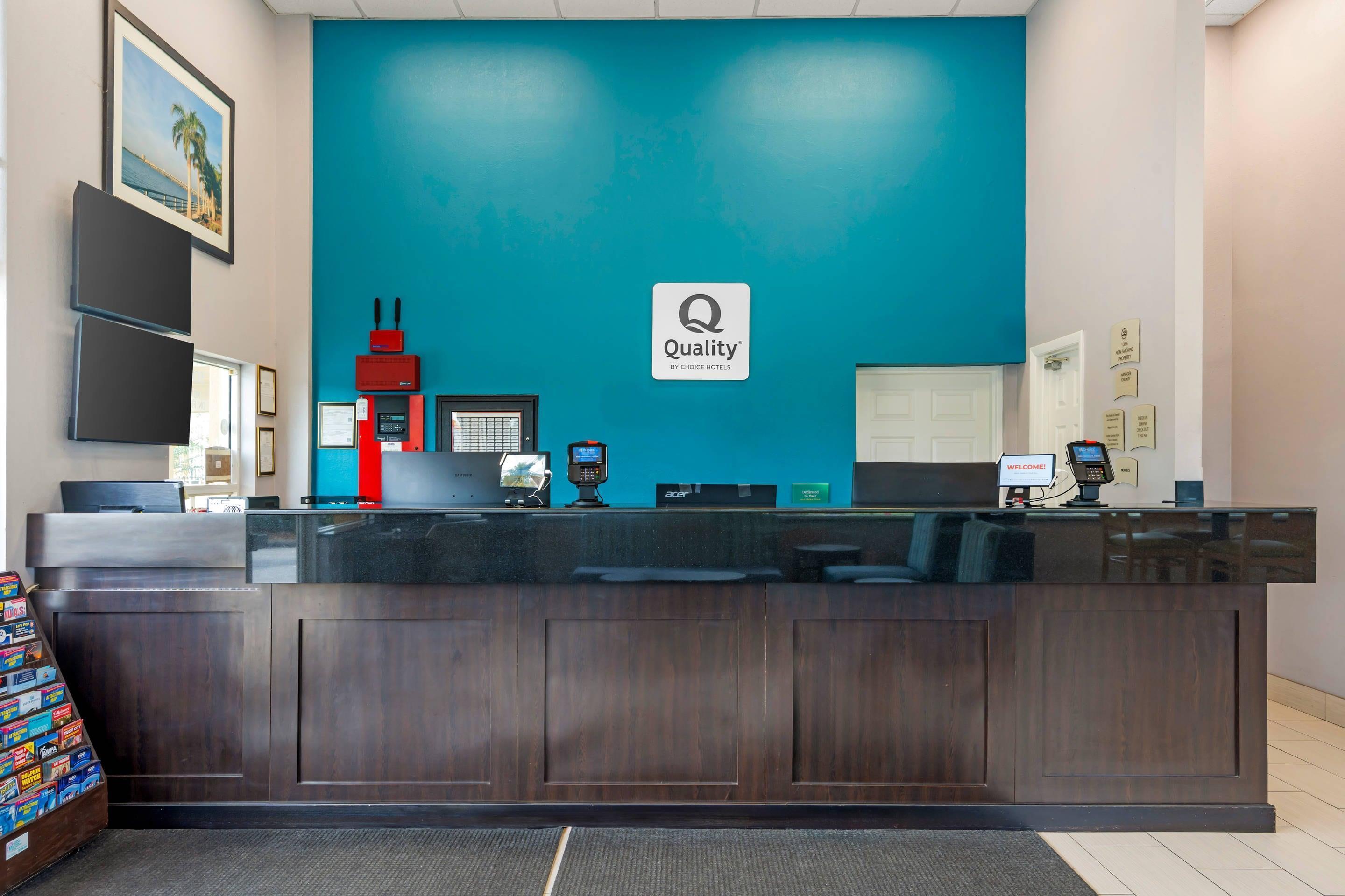 Vista Lobby Quality Inn Bradenton North I-75