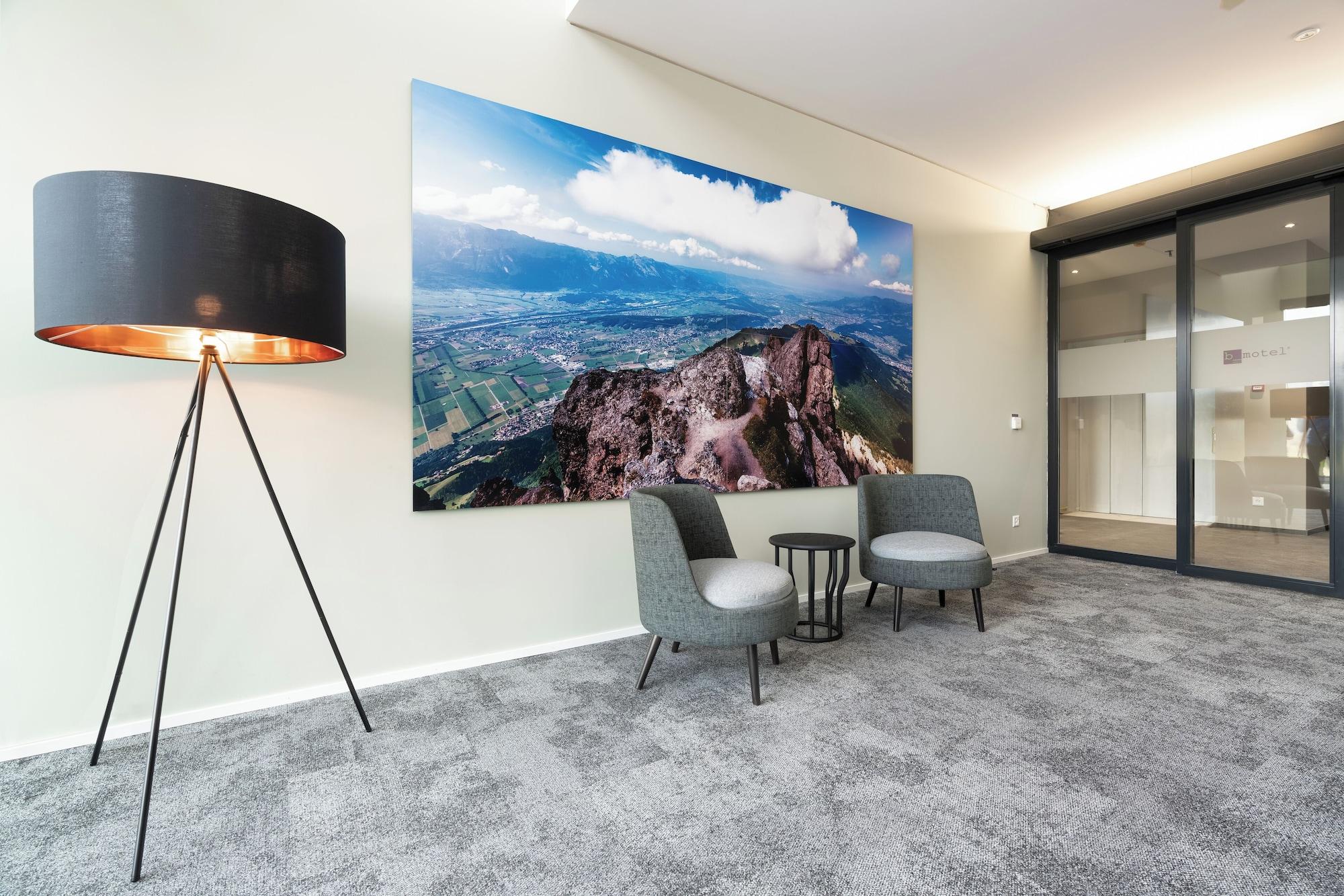 Varios bsmart motel Schaan