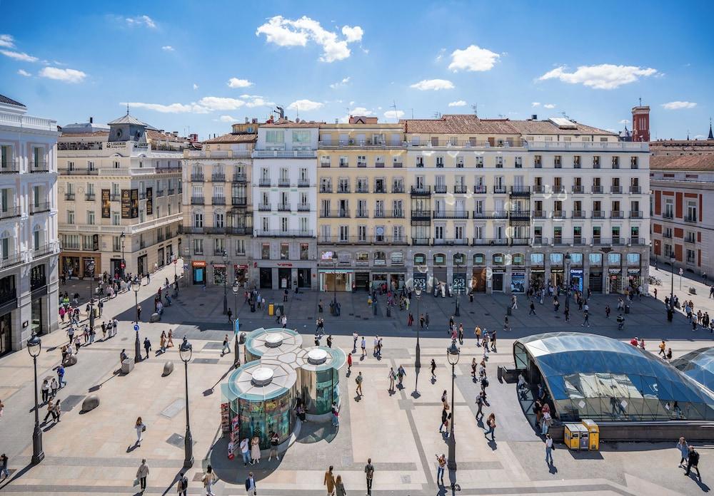 Varios LUTHIA Puerta del Sol