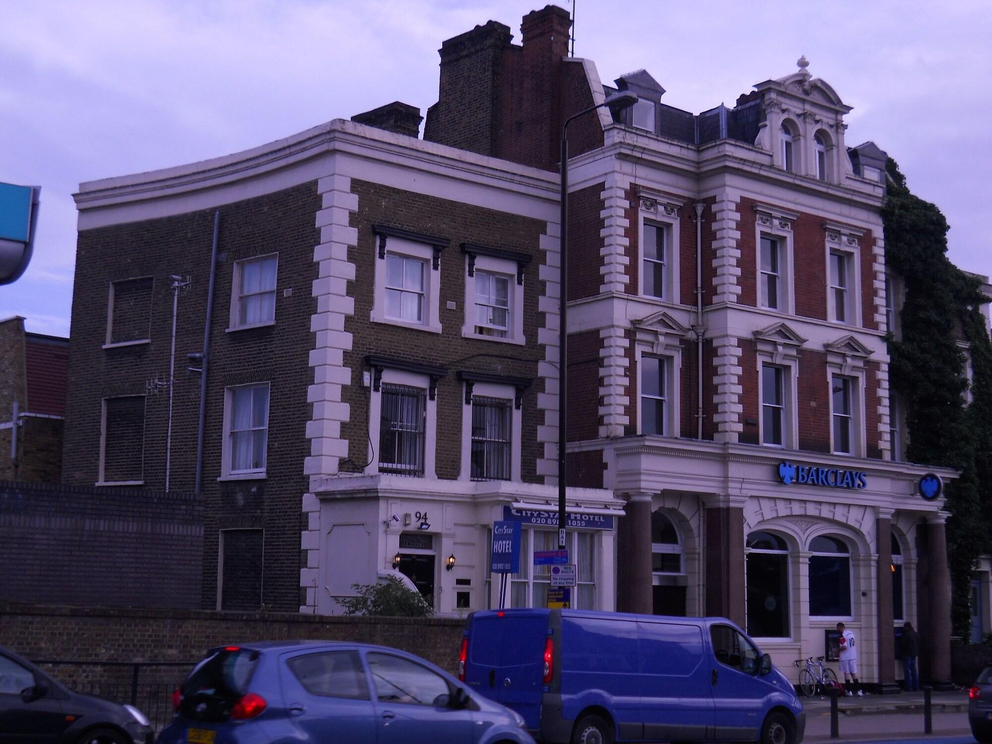 Varios CityStay Hotel