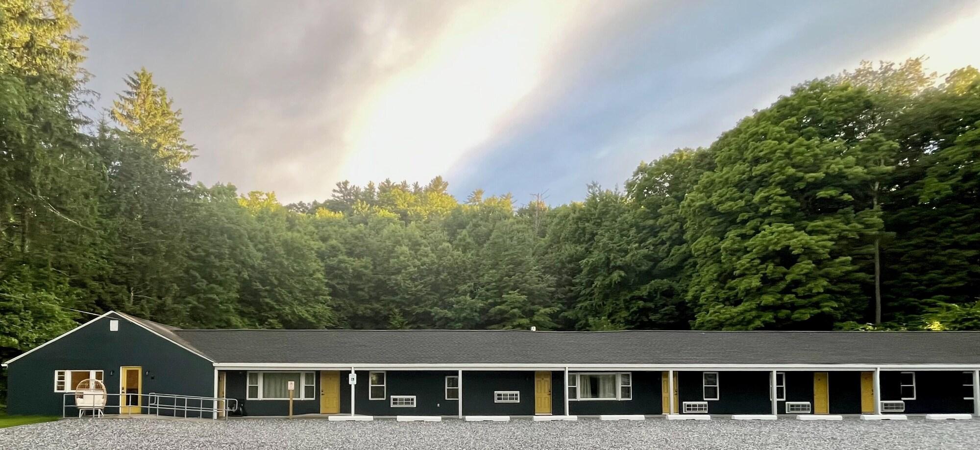Vista Exterior East Rock Inn
