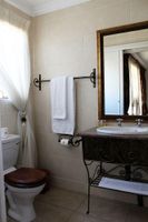 Alojamiento - Afrique Boutique Hotel O.R. Tambo