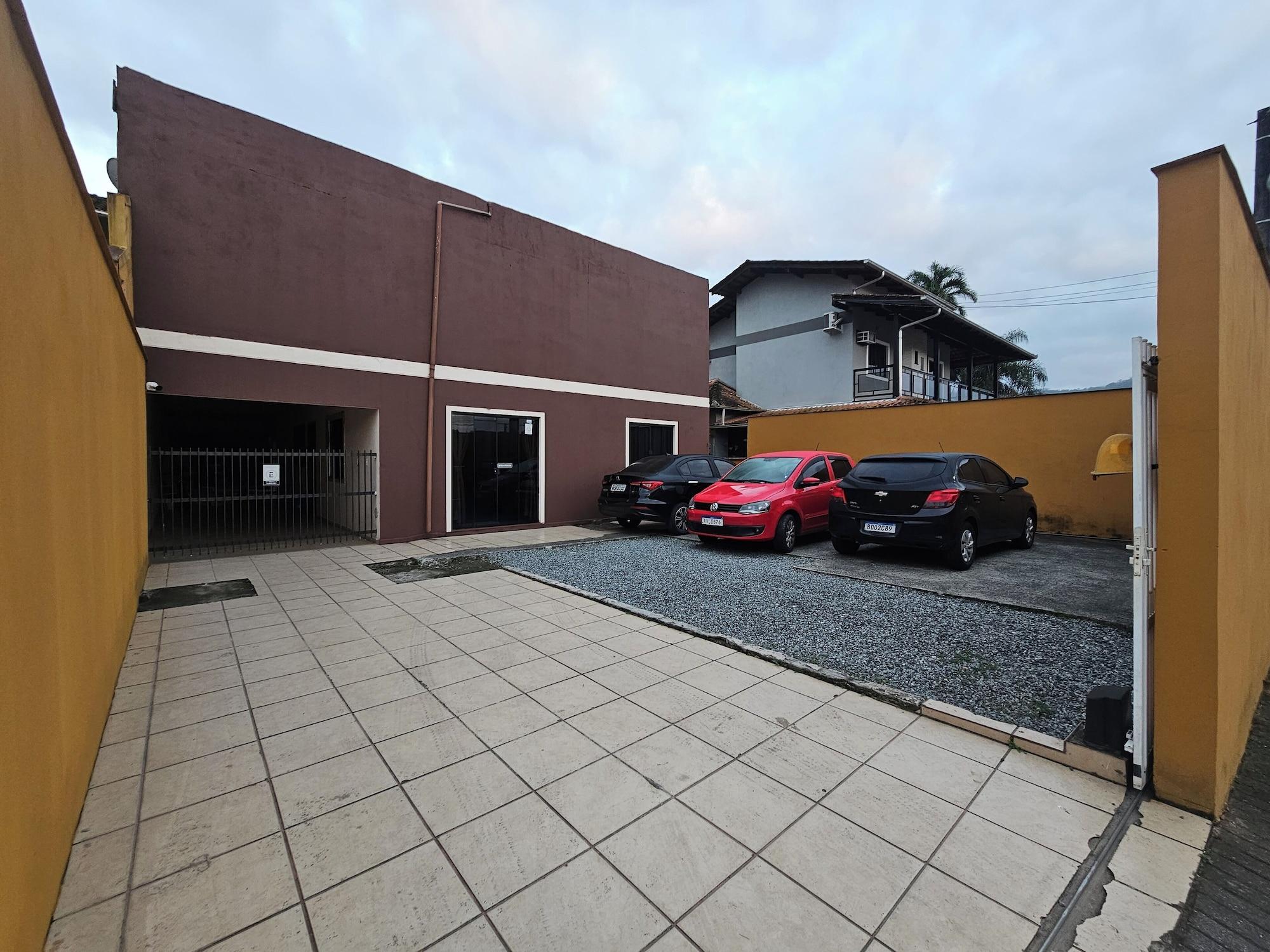 Vista Exterior Hospedagem Costa BNU