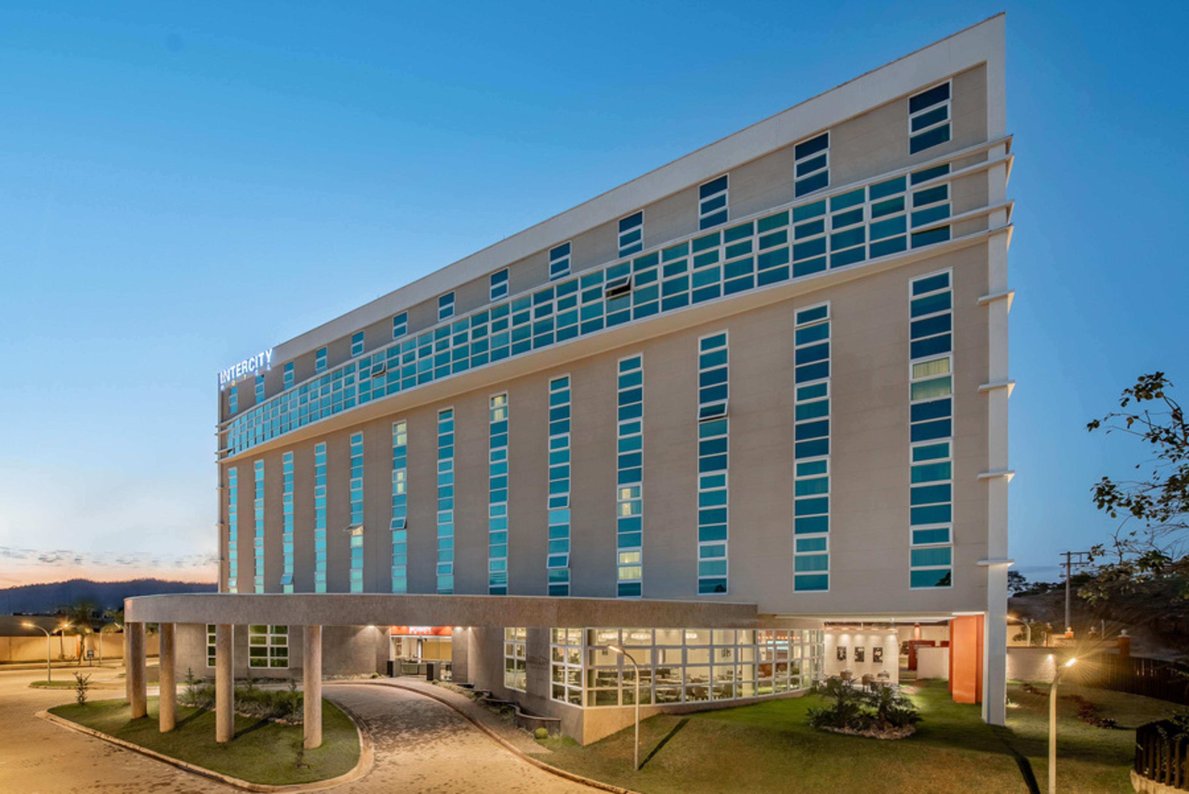 Vista Exterior Intercity Itupeva