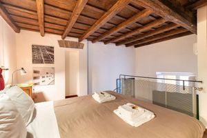 Alquiler Vacacional - Apartment via del Teatro Pace