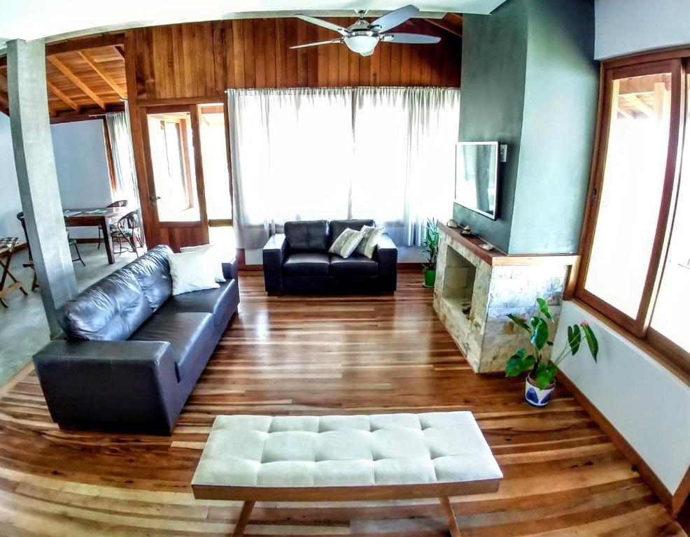 Salón de Baile Refúgio 755