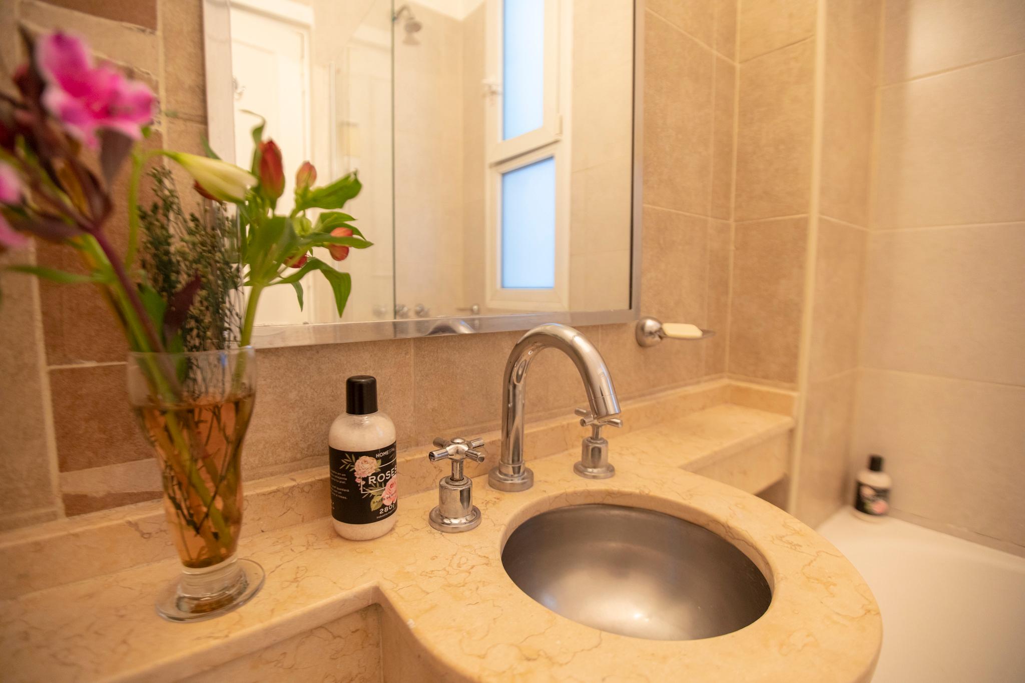Baño El Misti Hotel Buenos Aires Centro