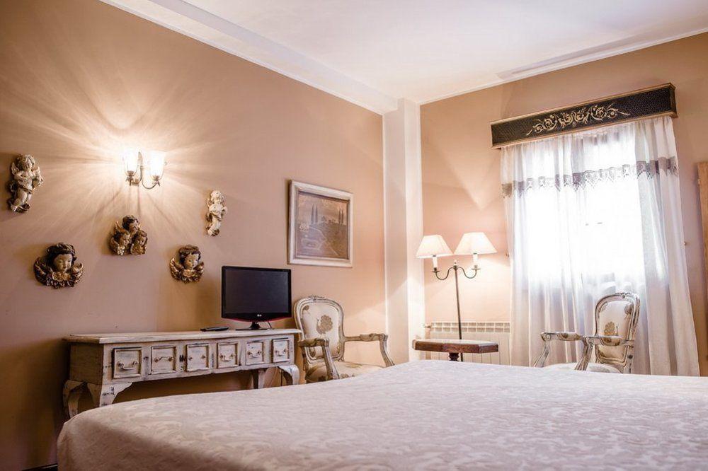 Habitación Hotel Don Fadrique