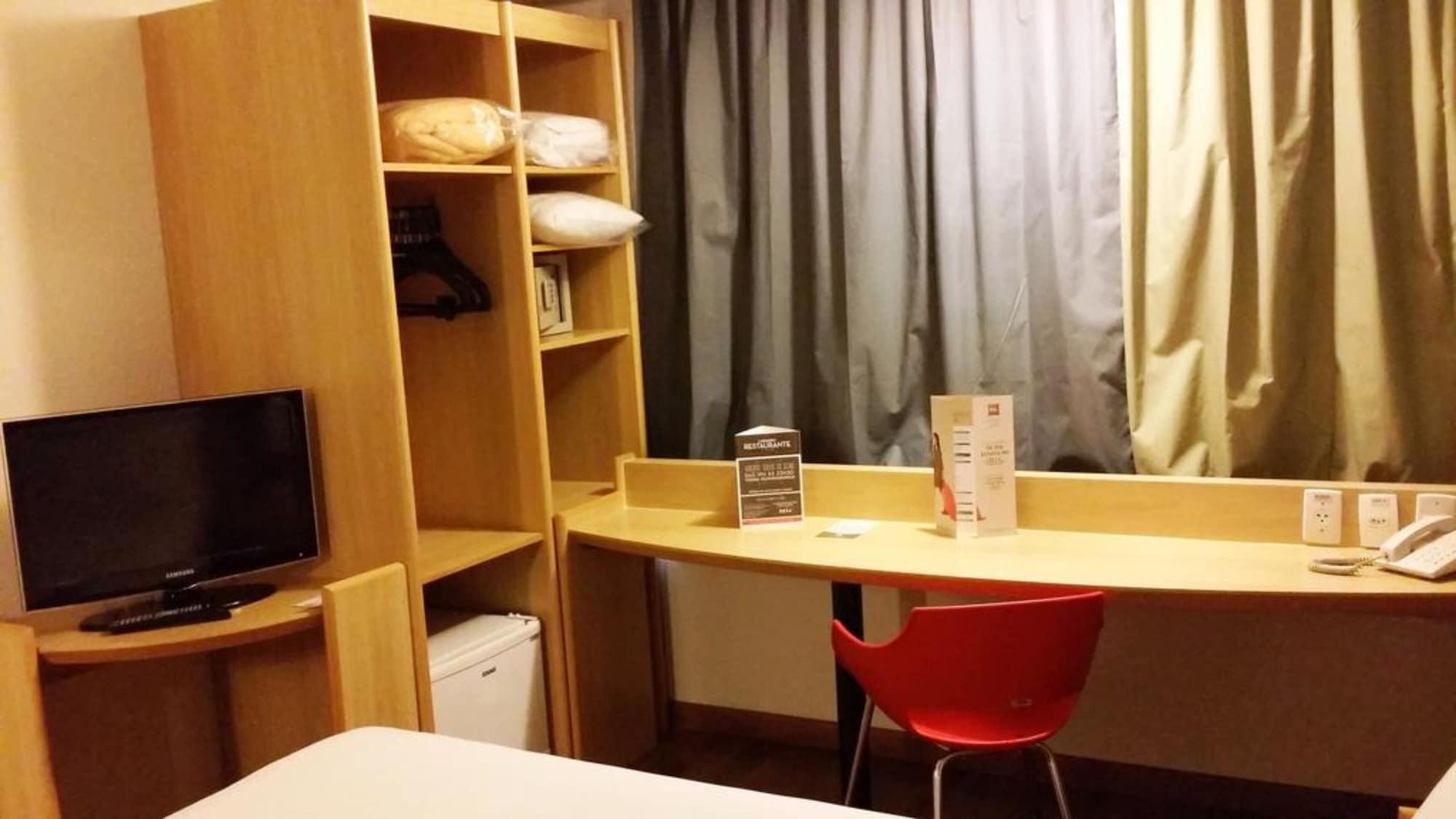 Set de Habitación Ibis Guarulhos Aeroporto