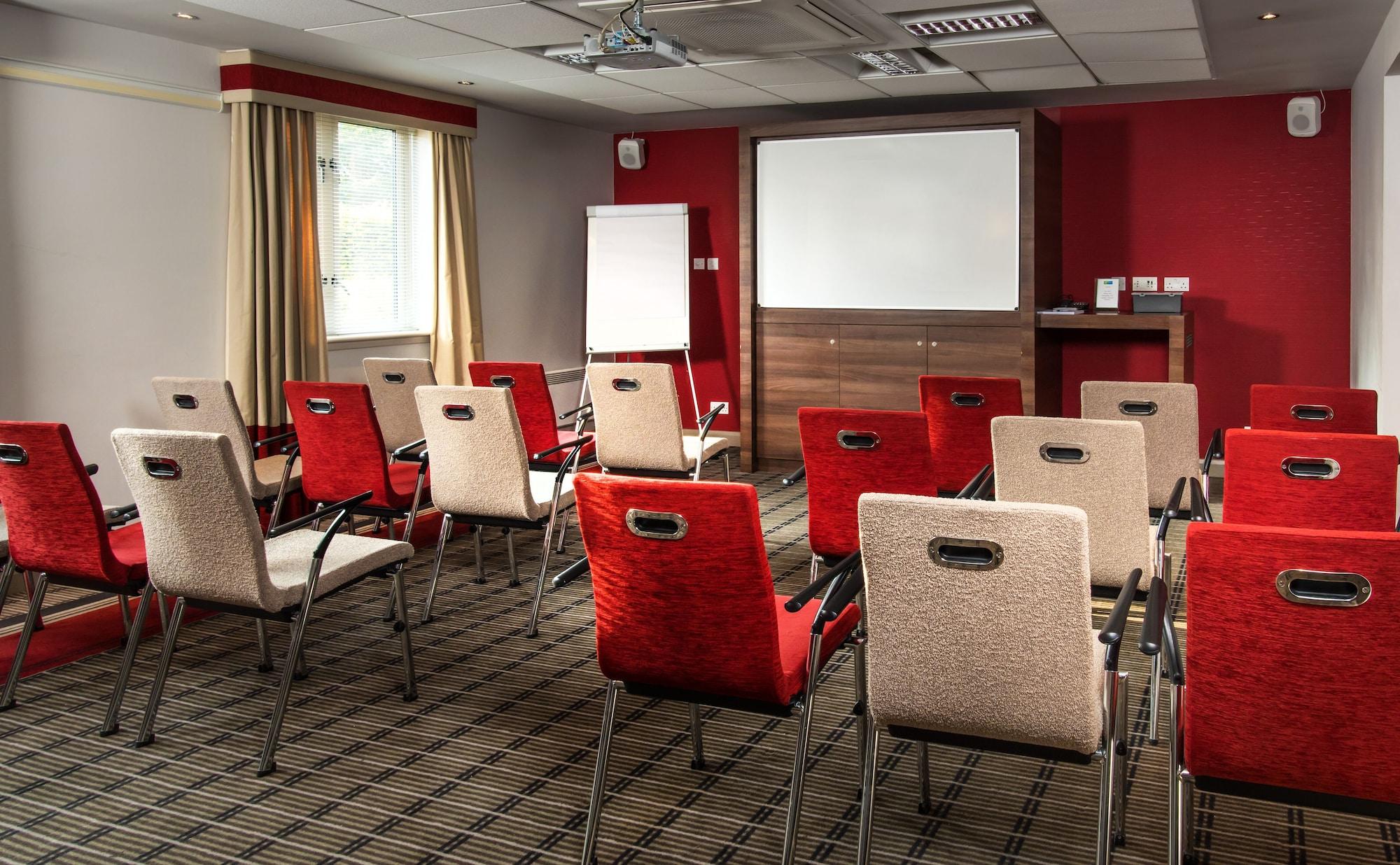Sala de Reuniones Holiday Inn Express London - Dartford by IHG