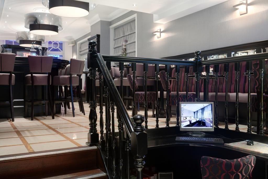 Vista Lobby Hotel Luxer